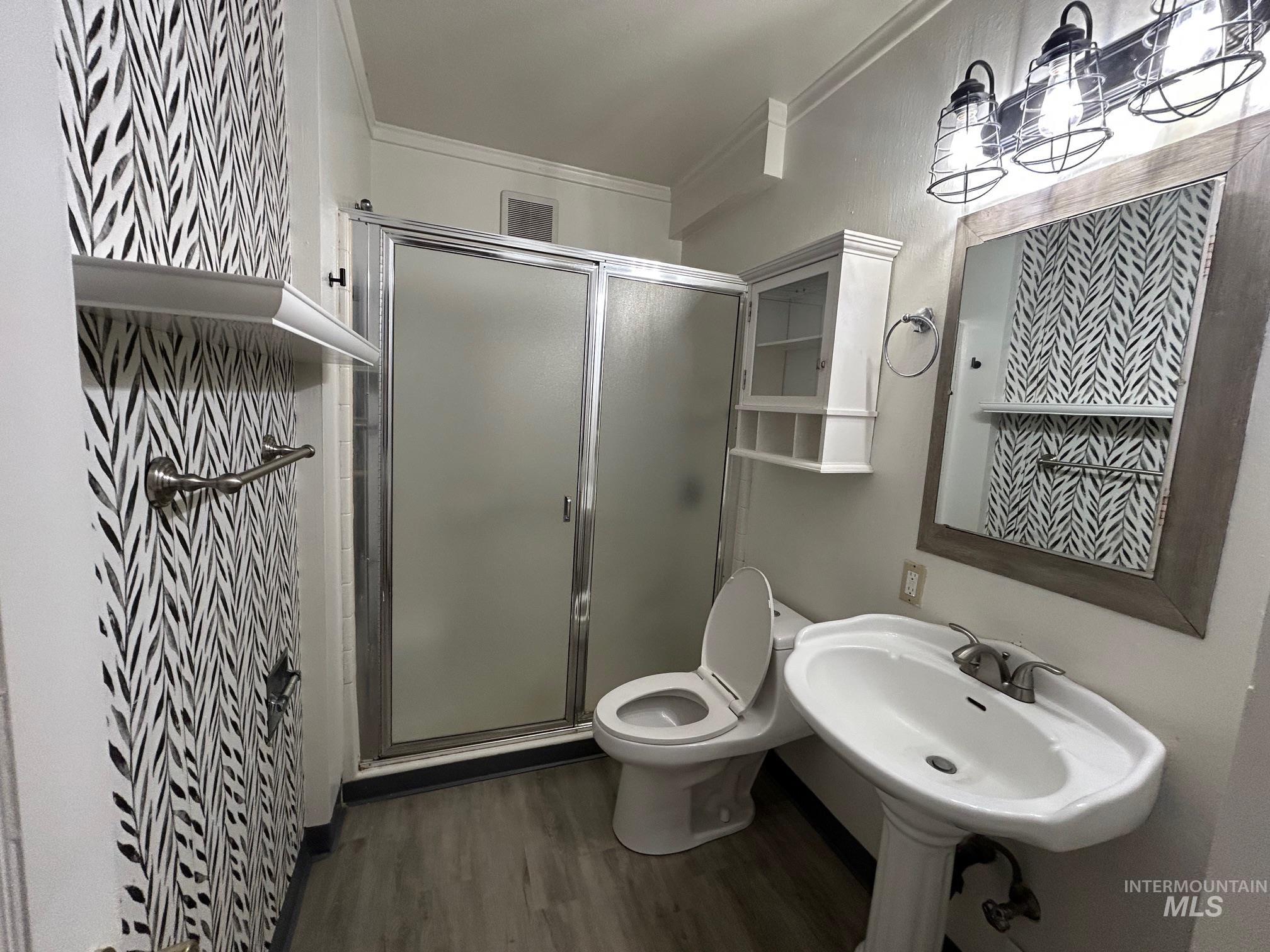property viewer photo 13