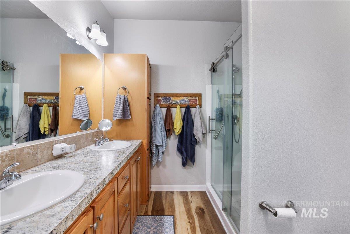 property viewer photo 10