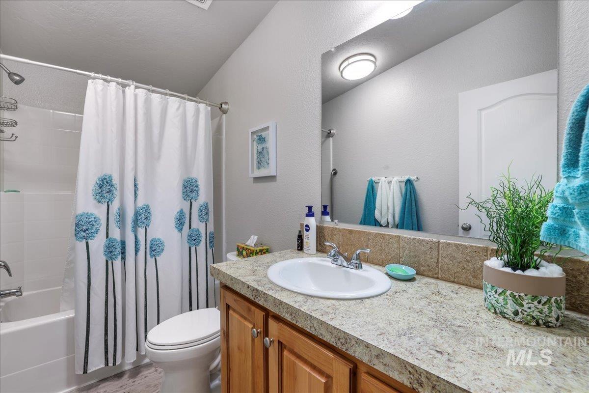 property viewer photo 12