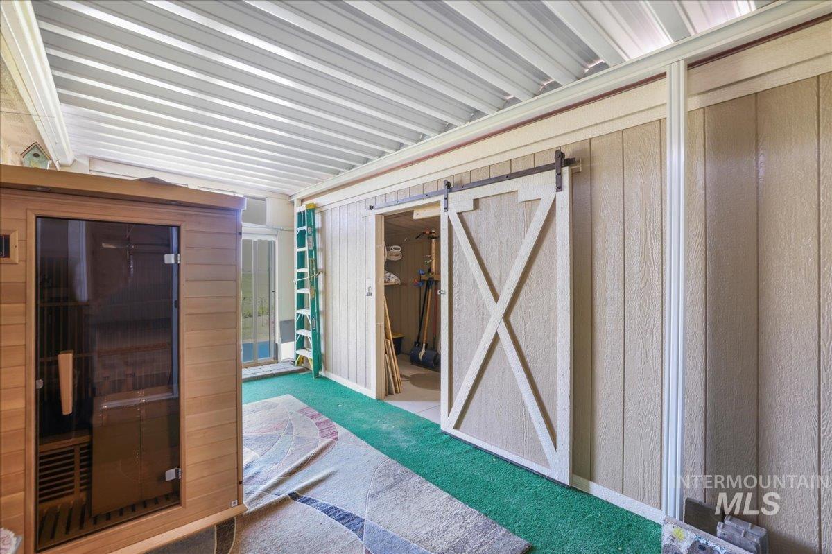property viewer photo 15