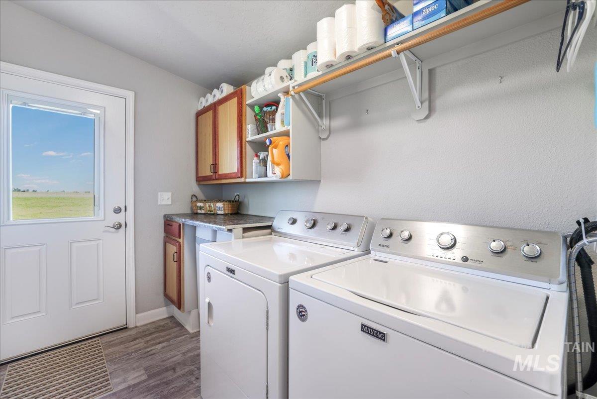 property viewer photo 6
