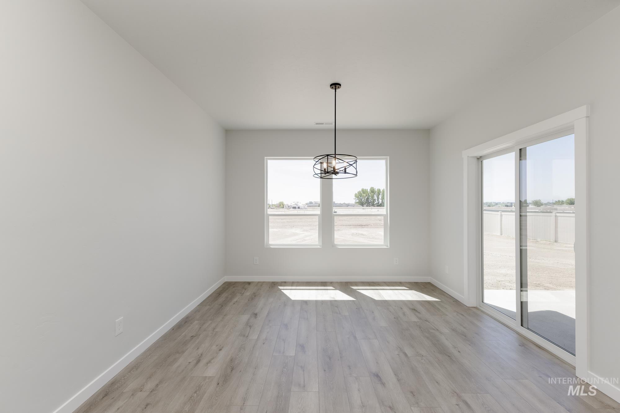 property viewer photo 10