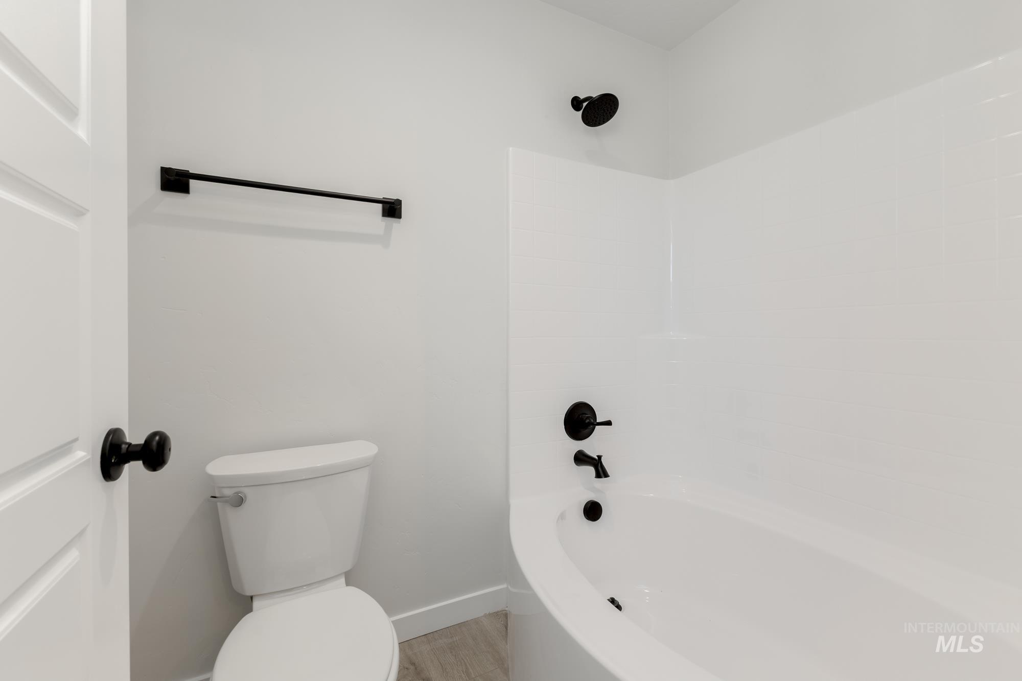 property viewer photo 16