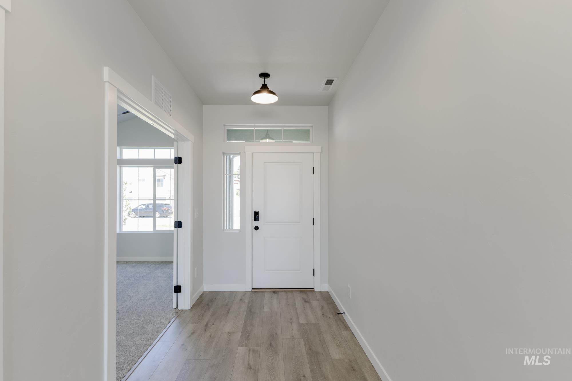 property viewer photo 2