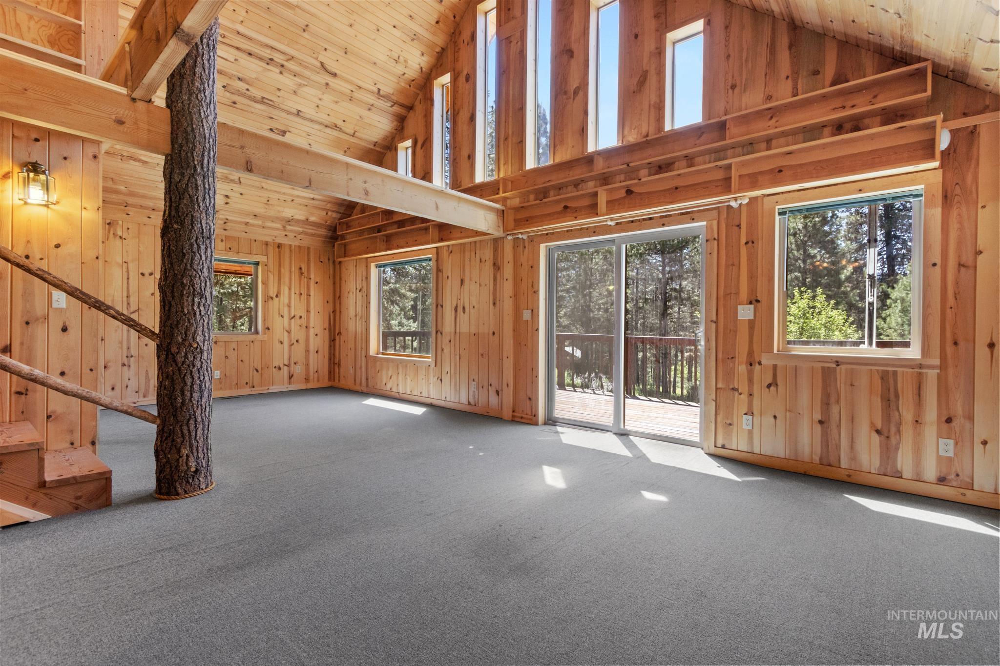 property viewer photo 6