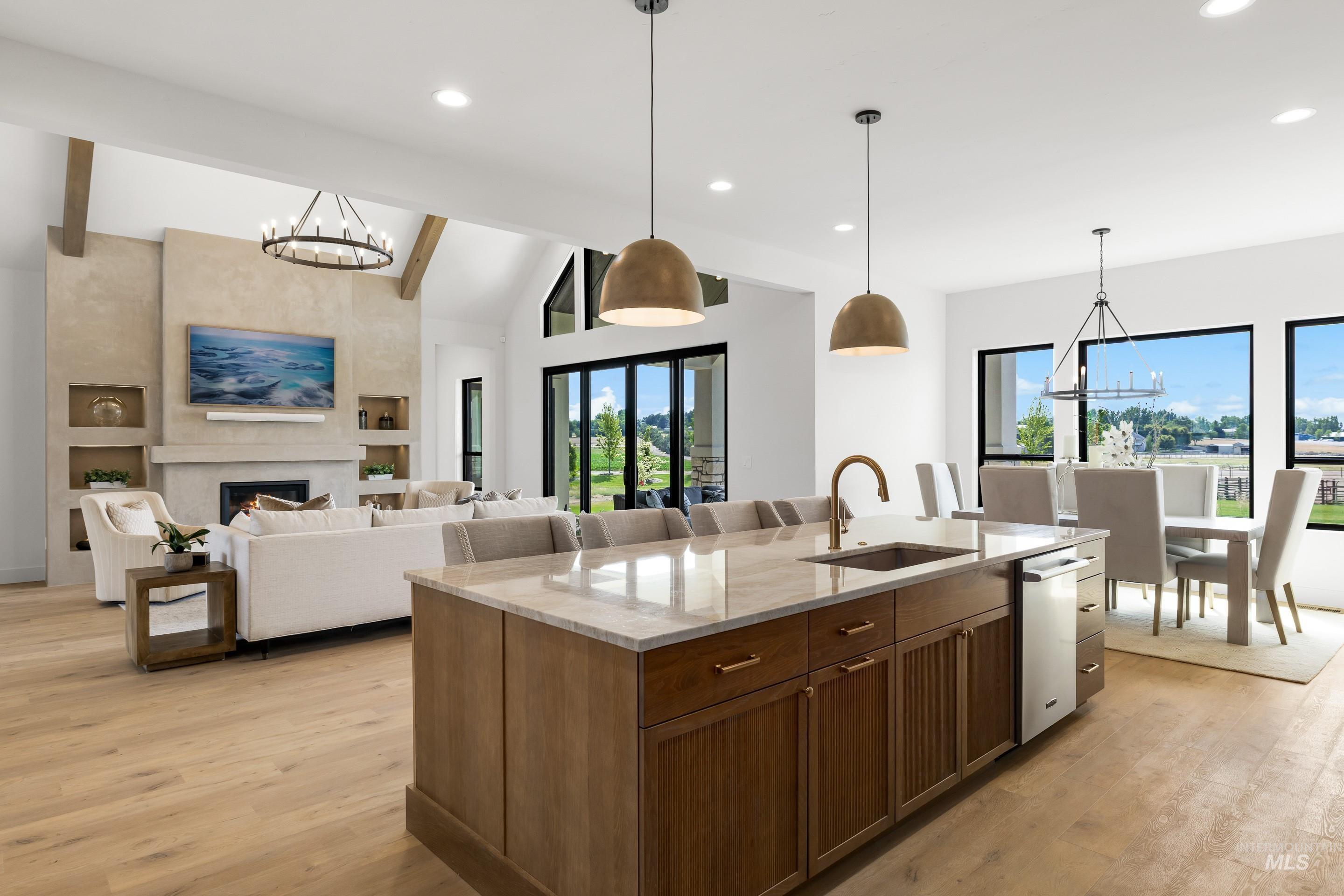 property viewer photo 11