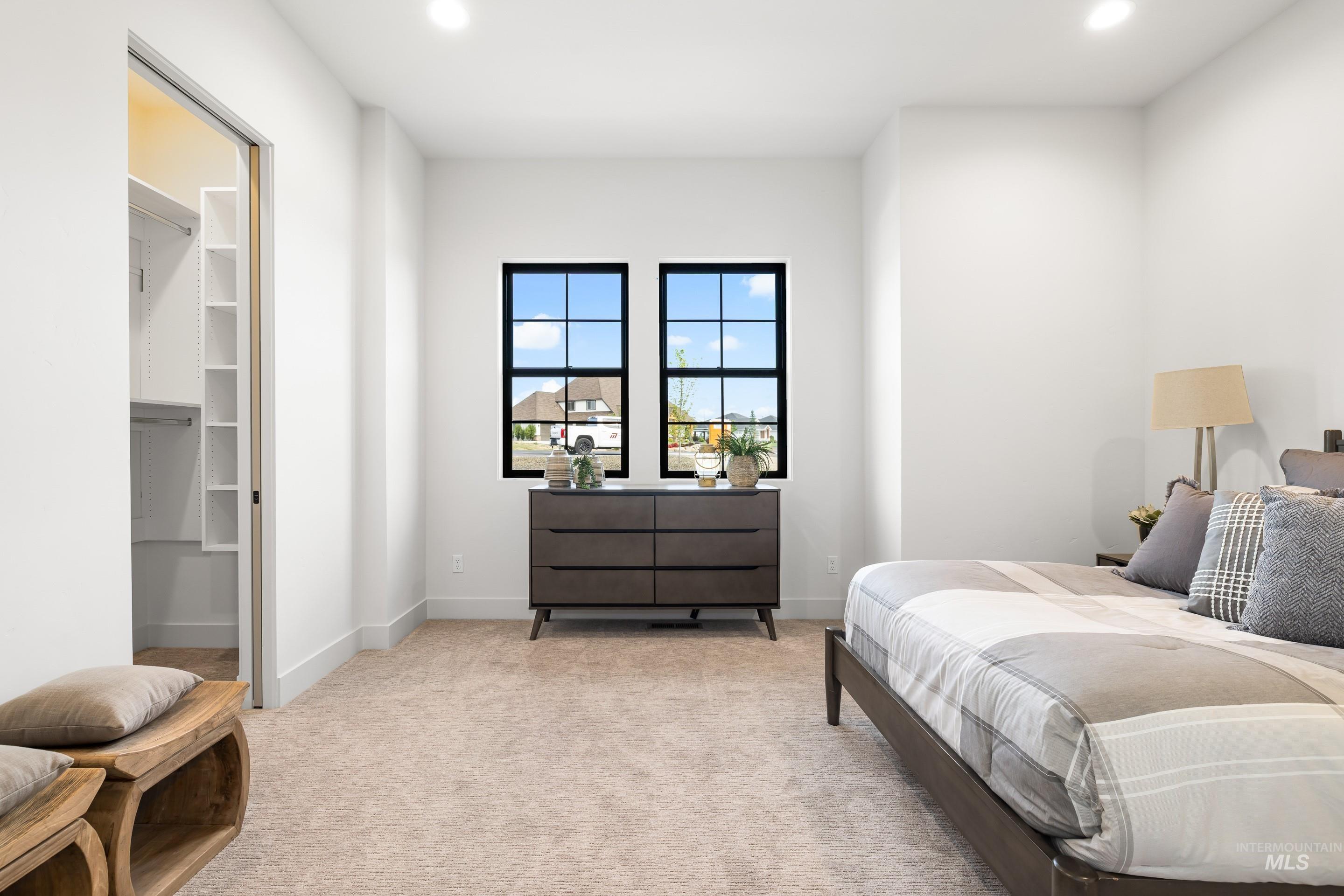 property viewer photo 32