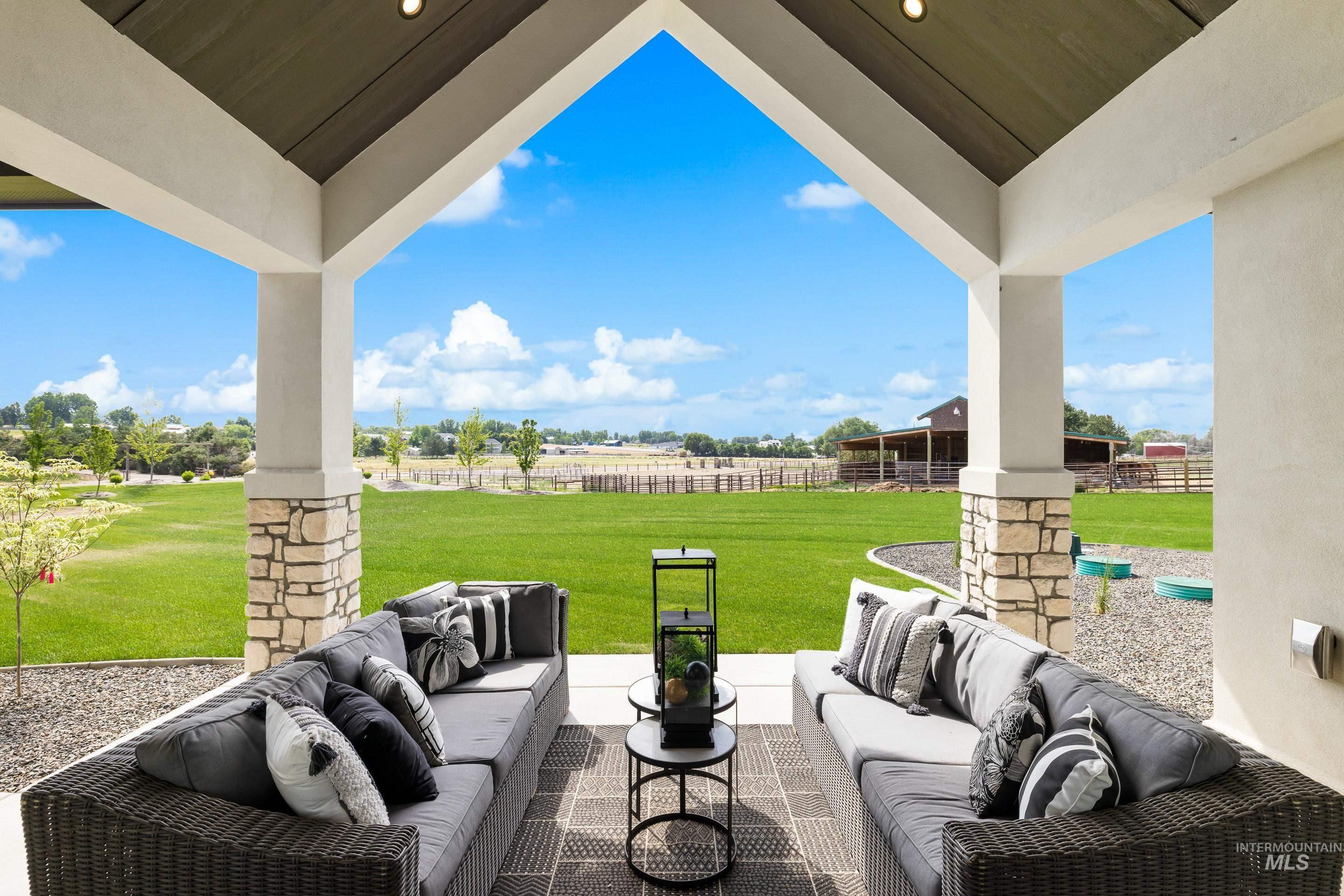 property viewer photo 37