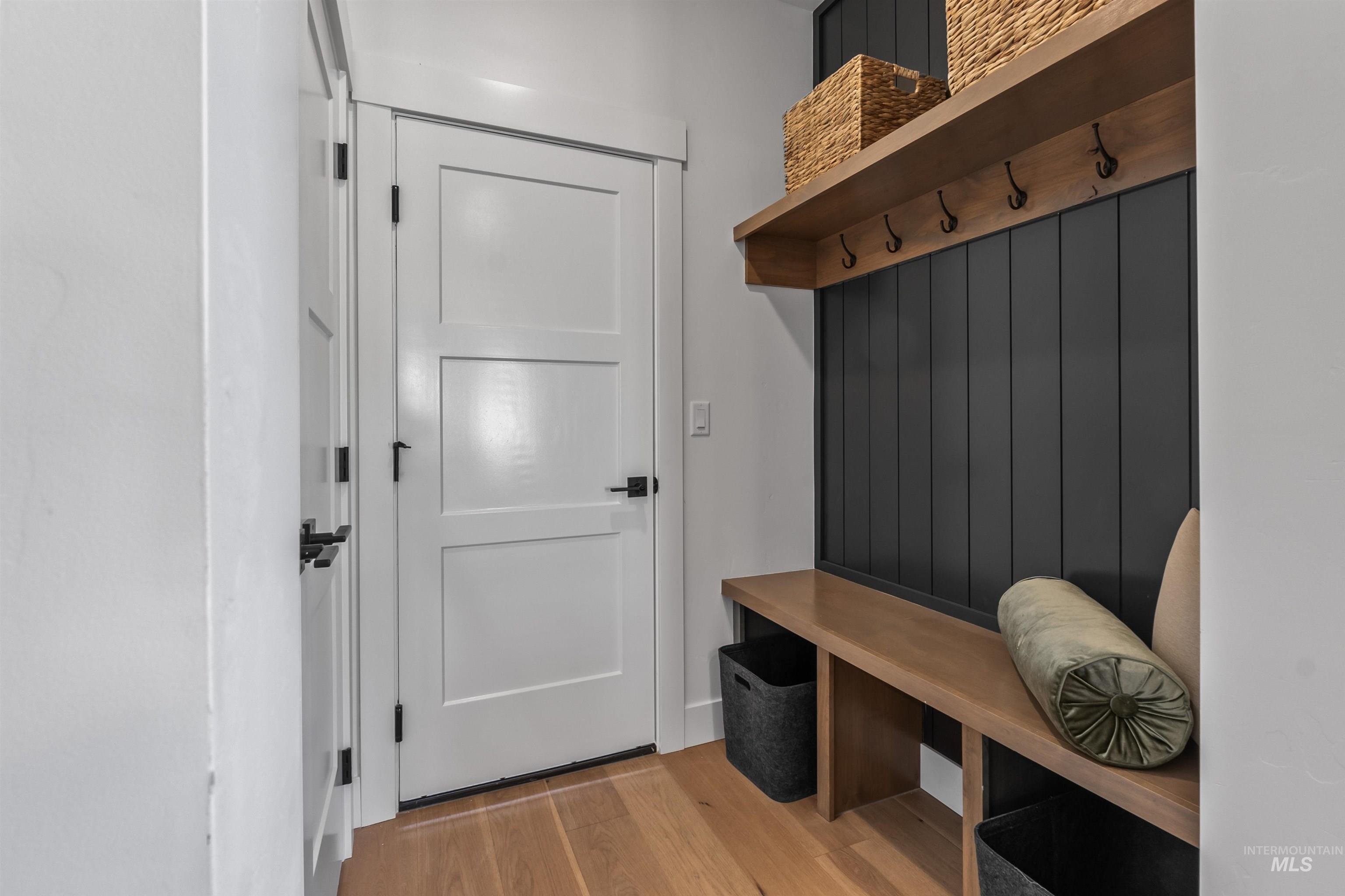 property viewer photo 12