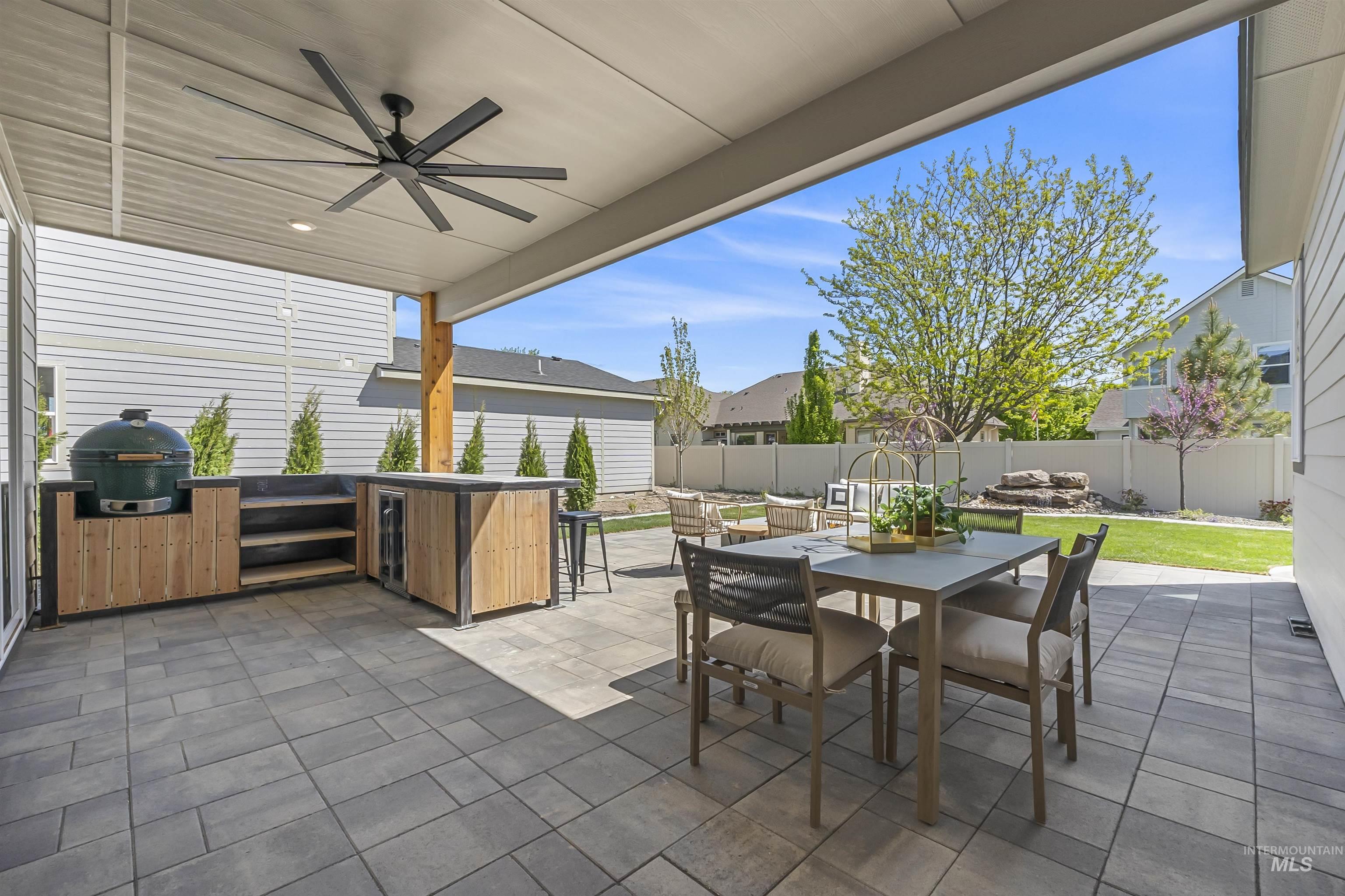 property viewer photo 13