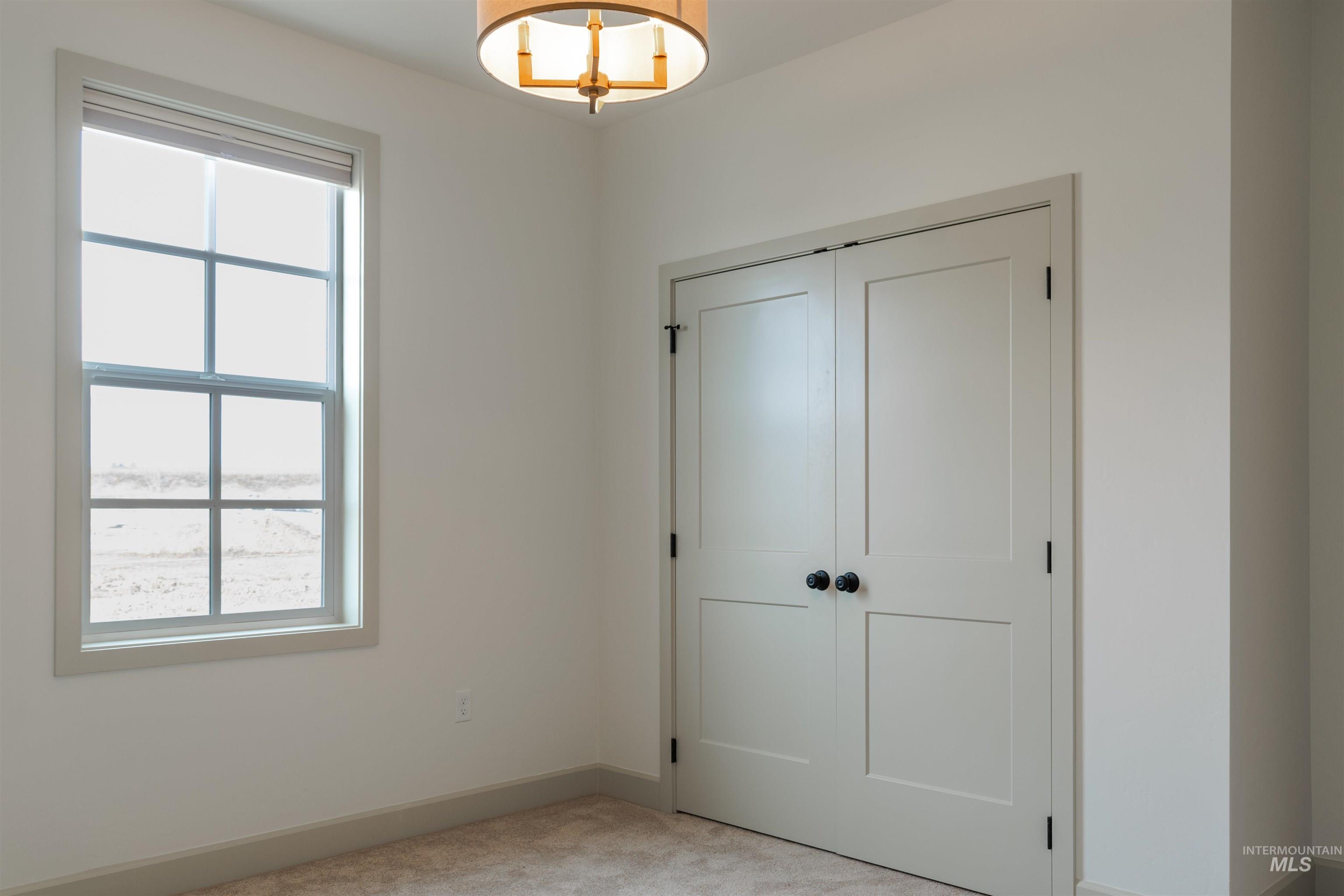 property viewer photo 12