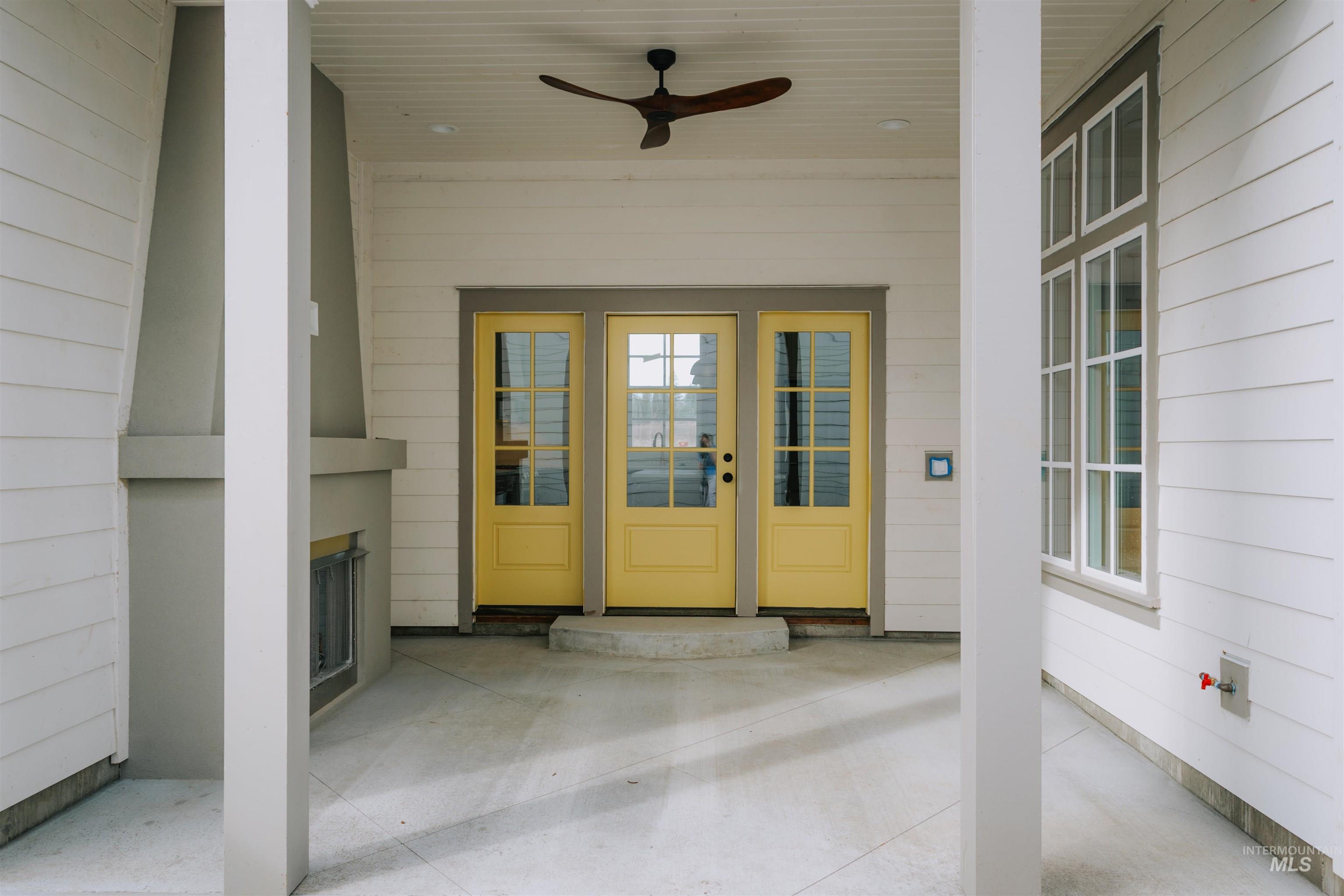 property viewer photo 16