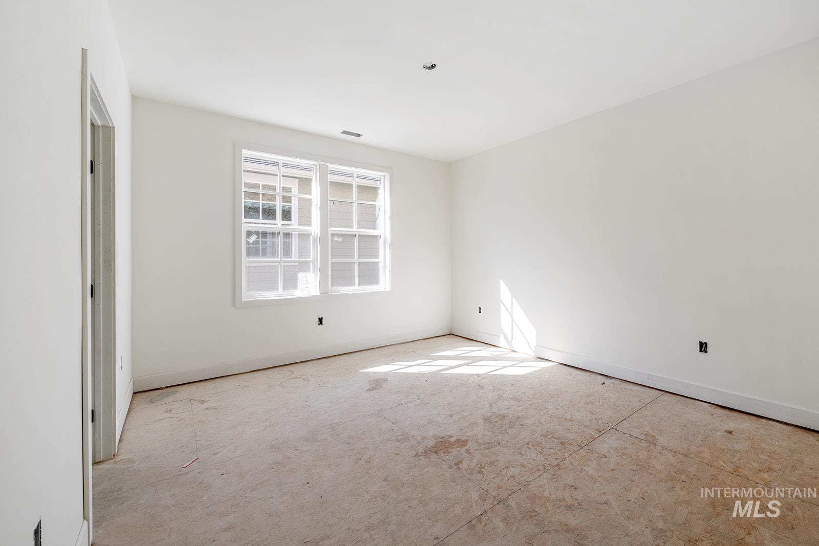 property viewer photo 25