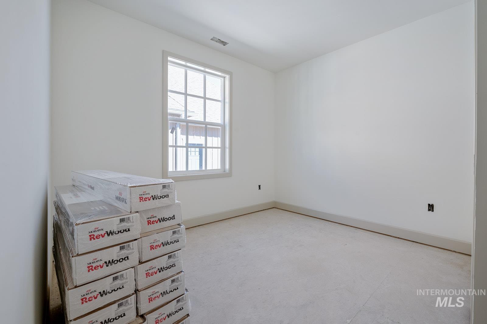 property viewer photo 27