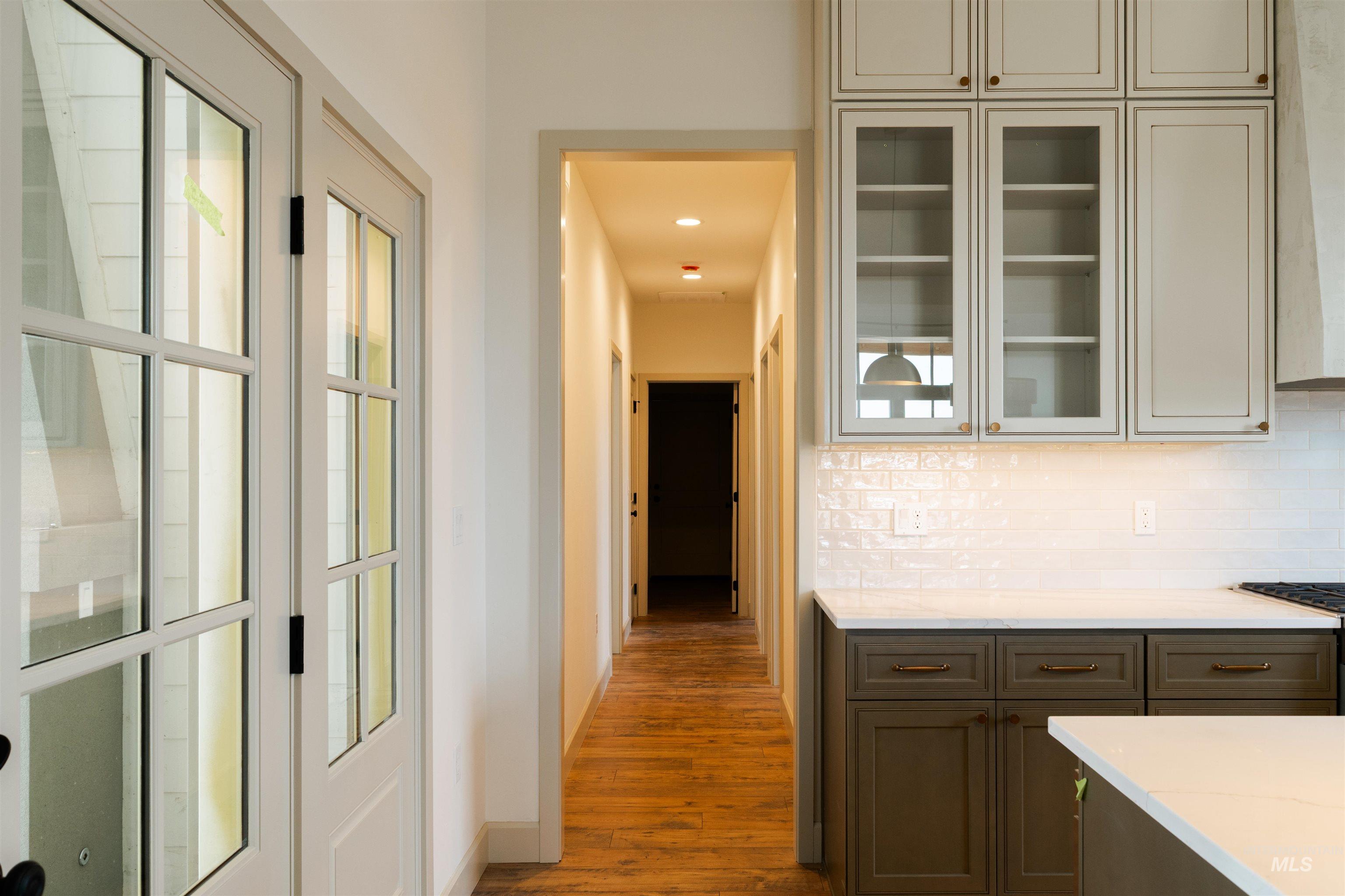 property viewer photo 8
