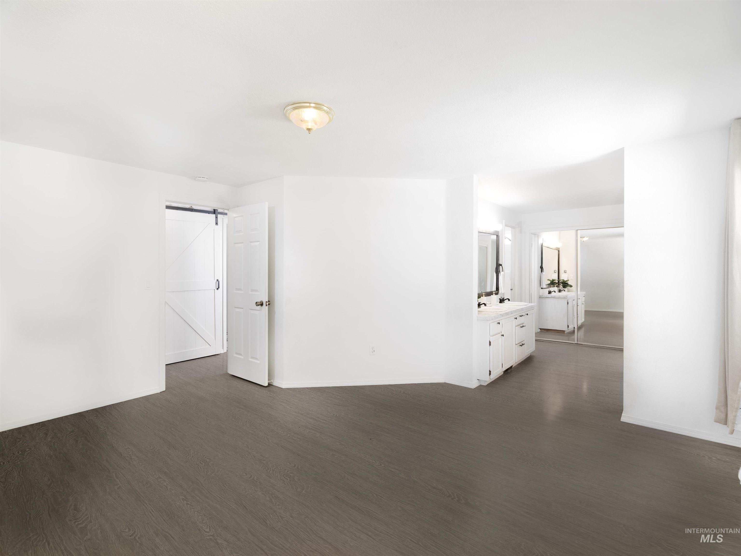 property viewer photo 22