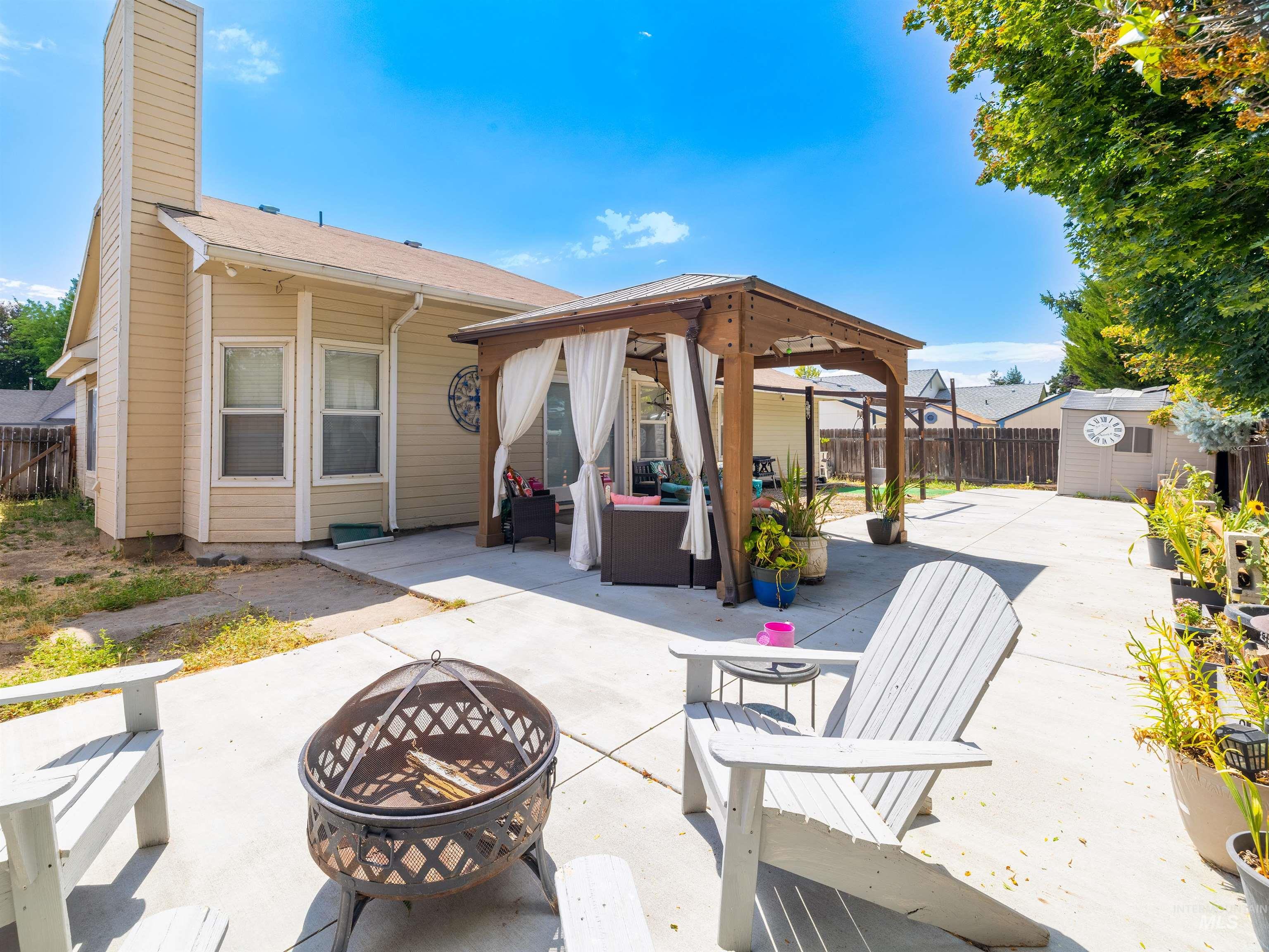 property viewer photo 26