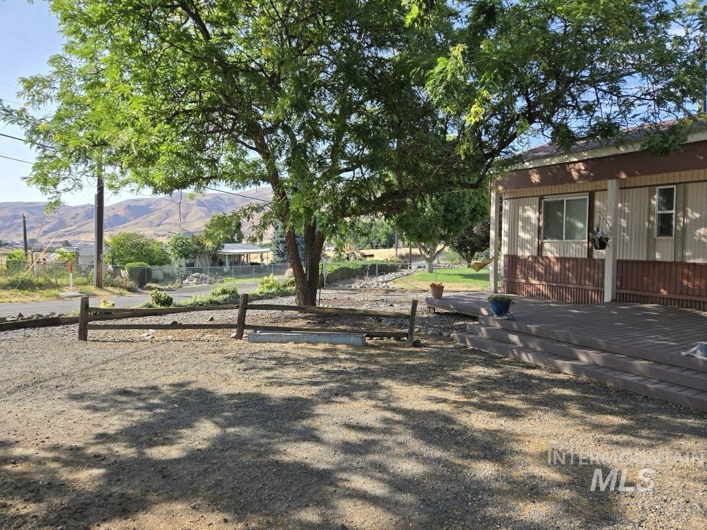 property viewer photo 20