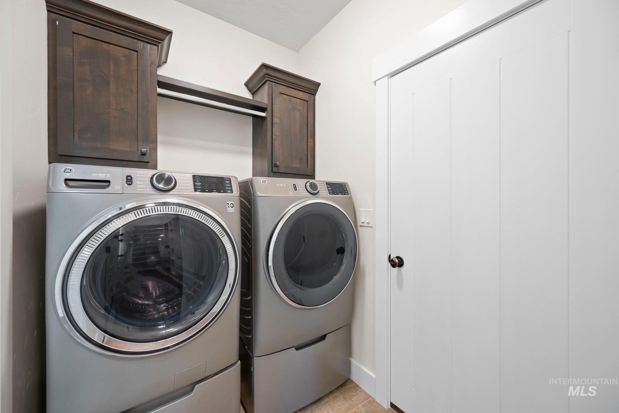 property viewer photo 19