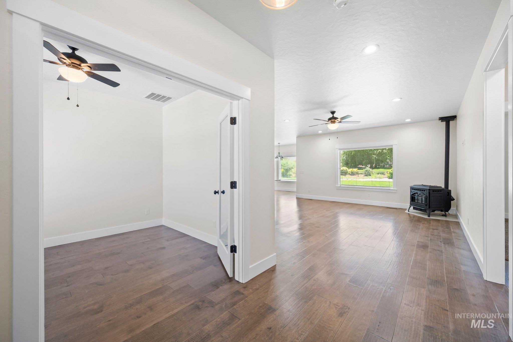 property viewer photo 20