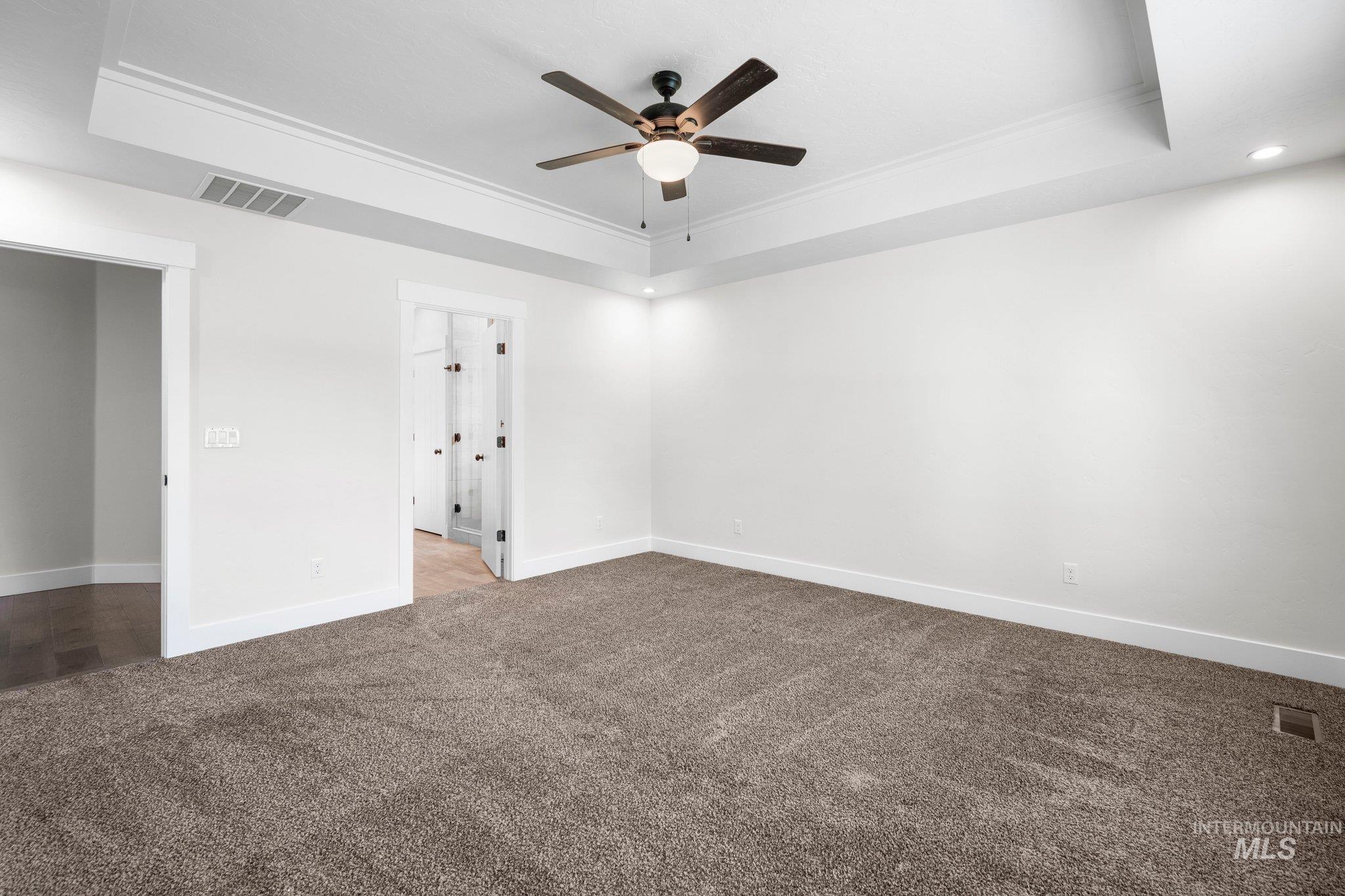 property viewer photo 23