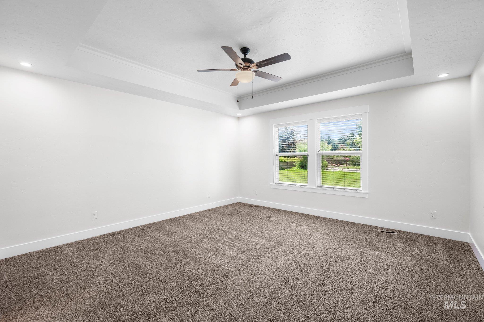 property viewer photo 24