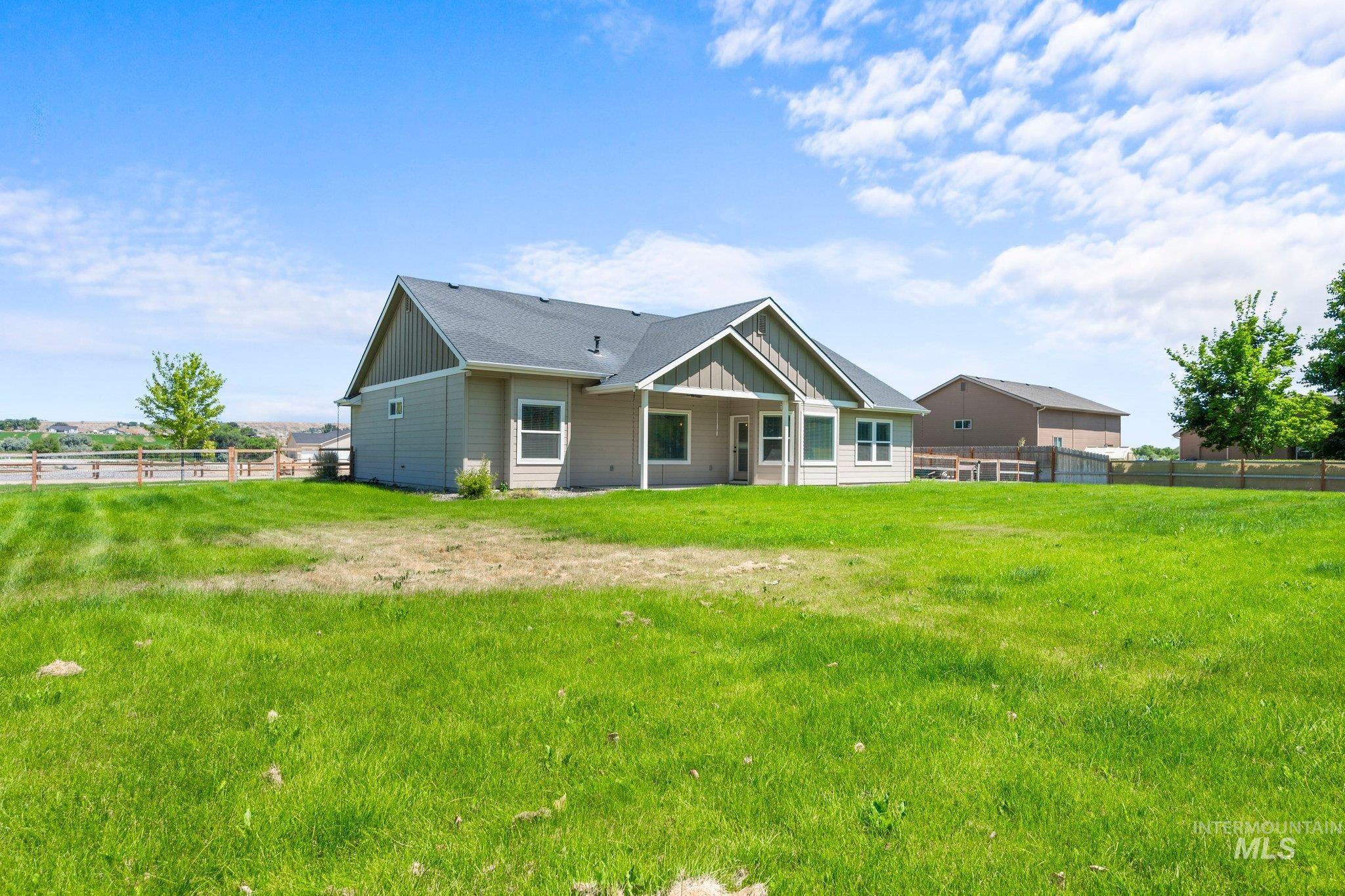 property viewer photo 31