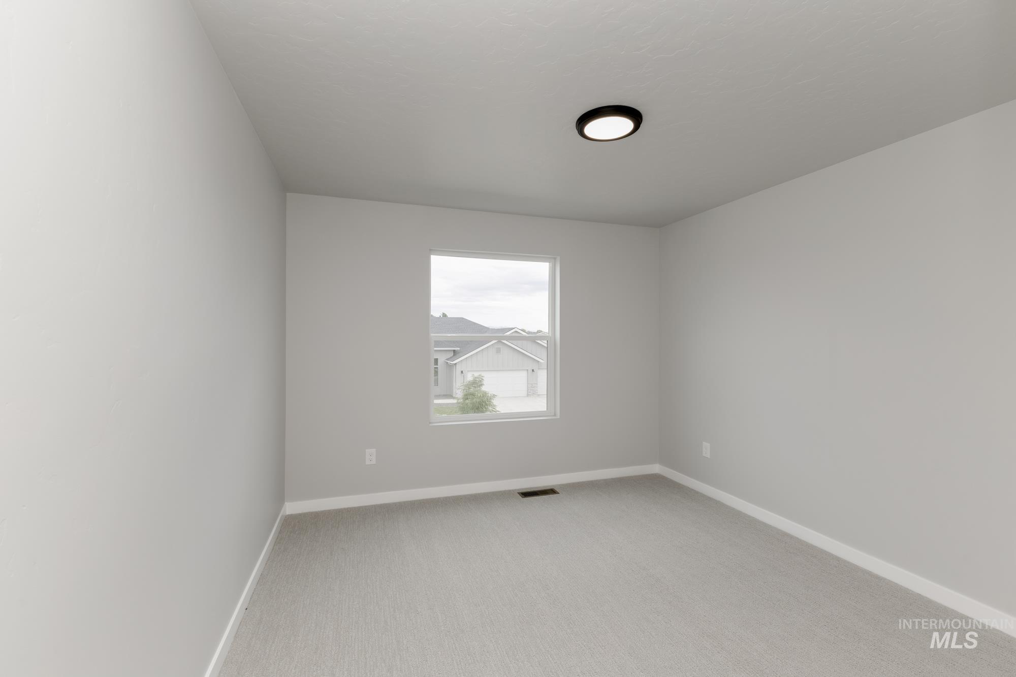 property viewer photo 17