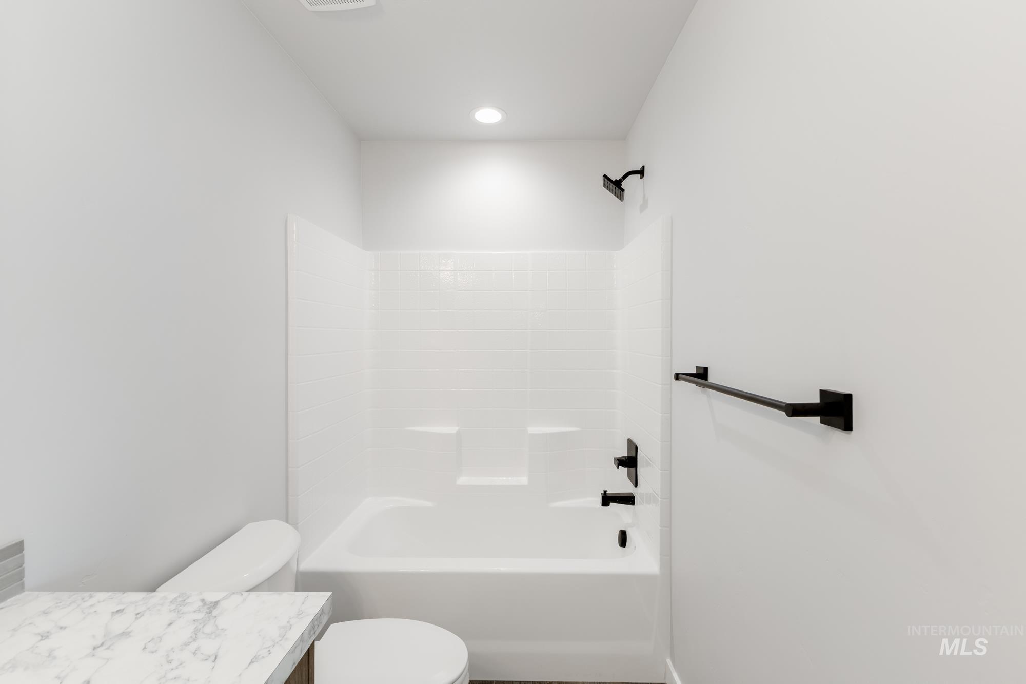 property viewer photo 20