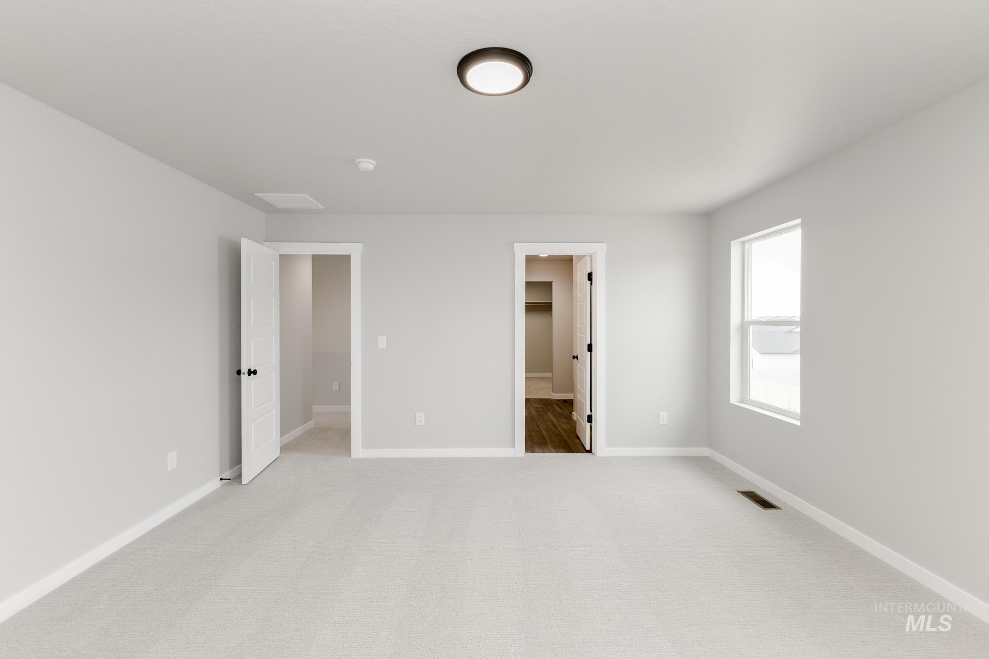 property viewer photo 24