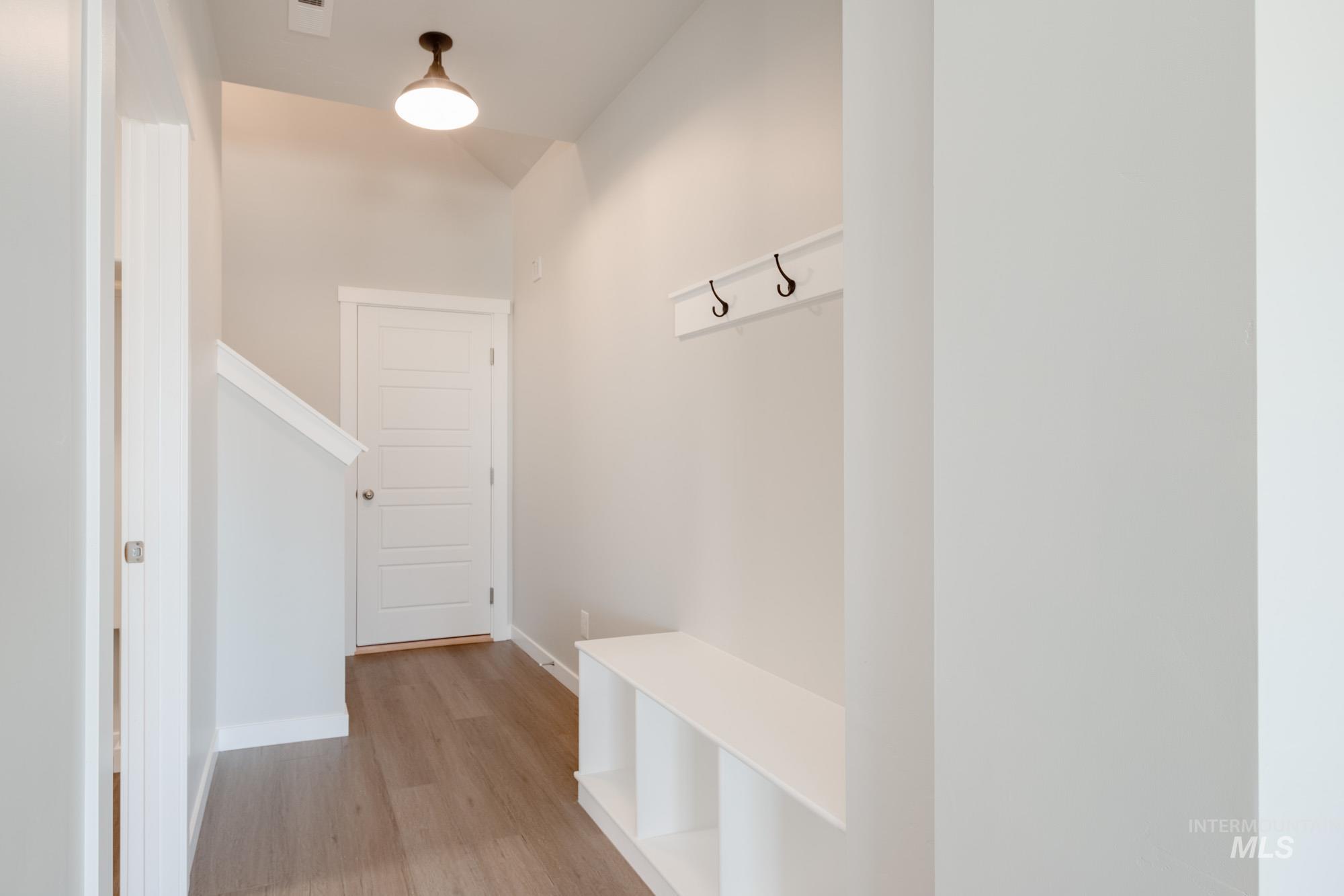 property viewer photo 17