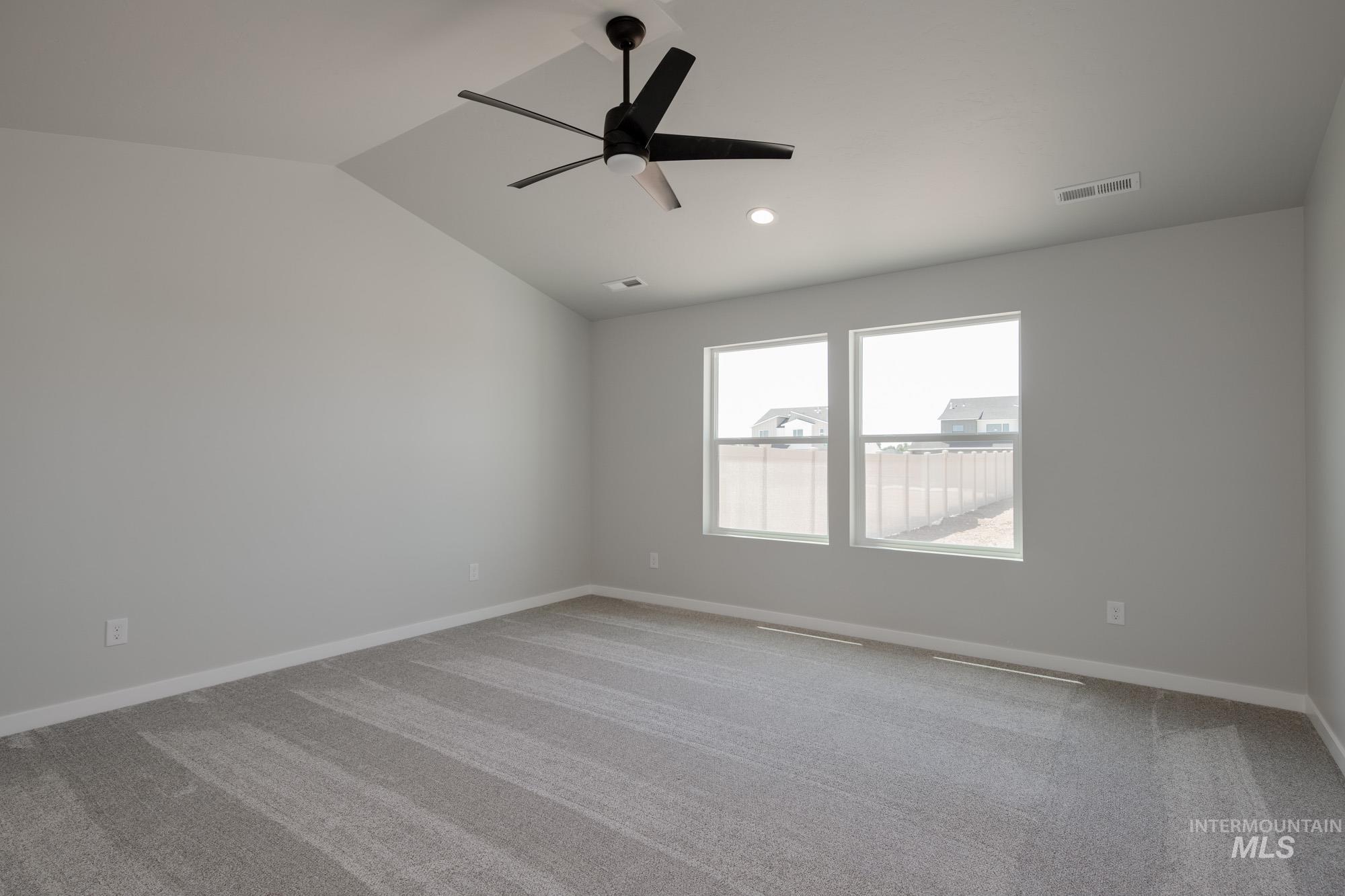 property viewer photo 21