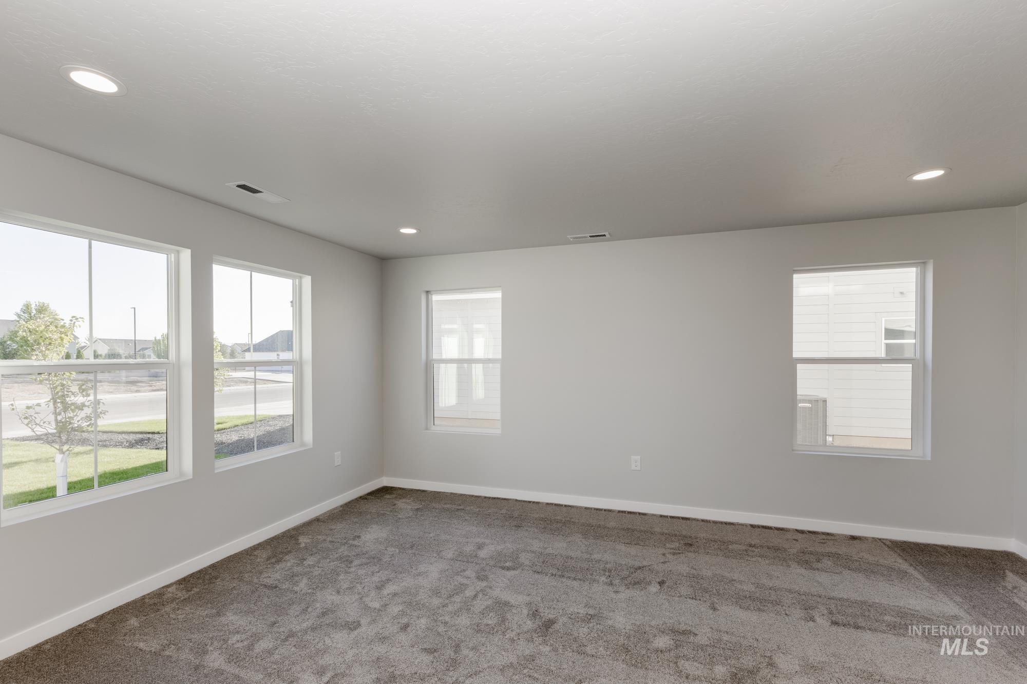 property viewer photo 11