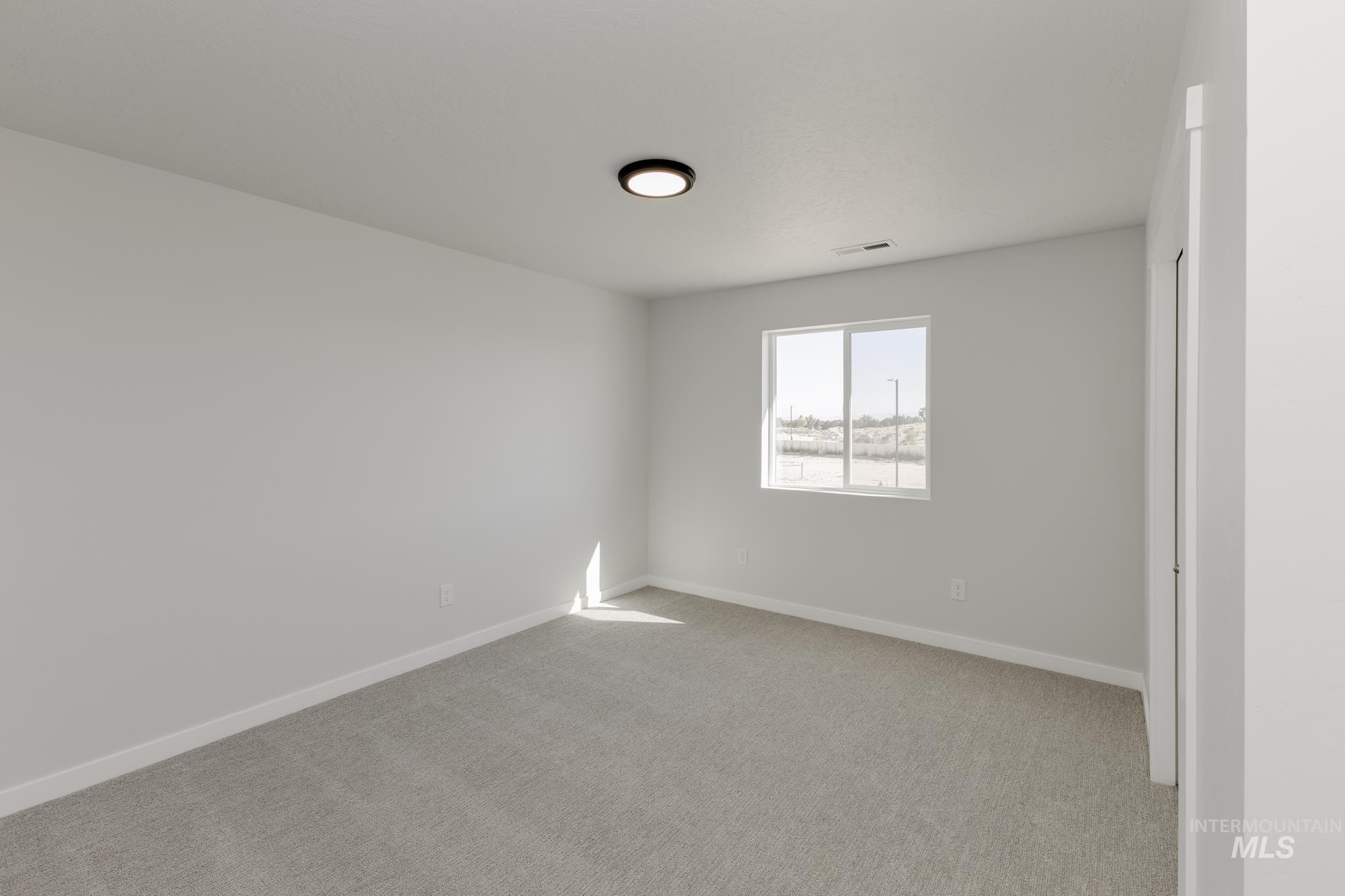 property viewer photo 19