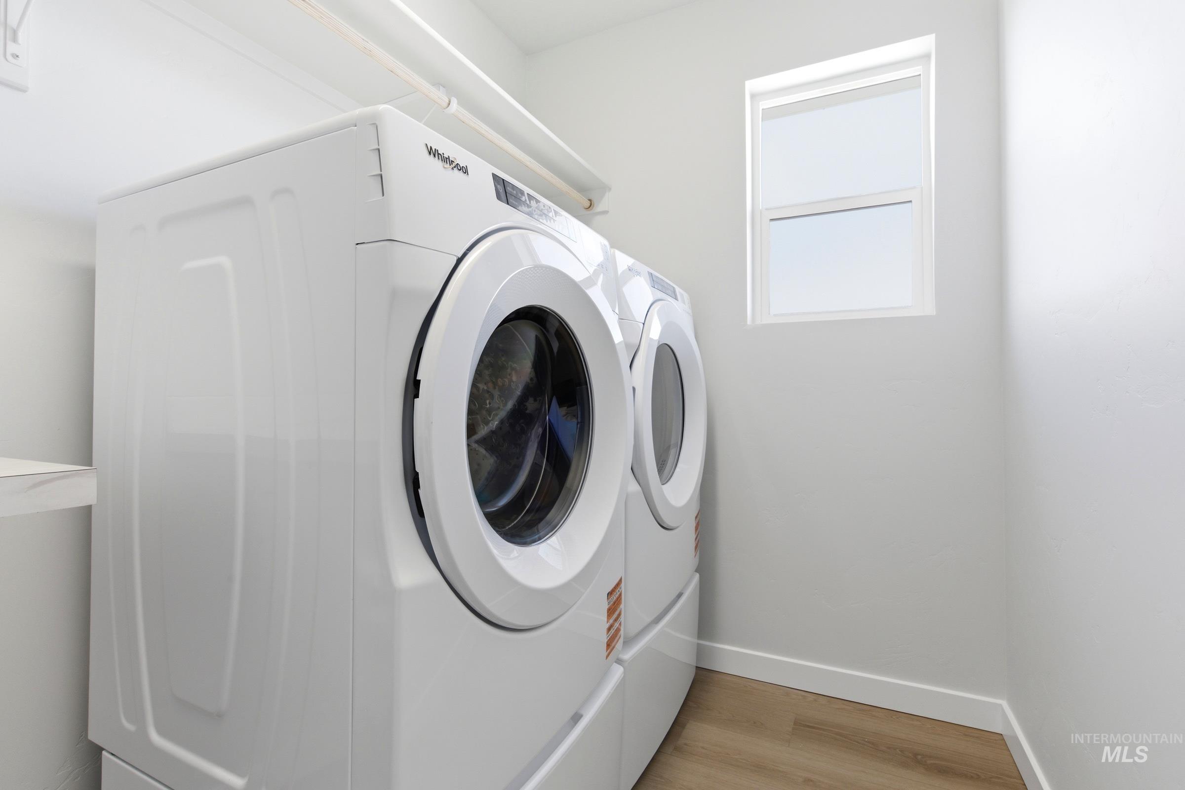 property viewer photo 20