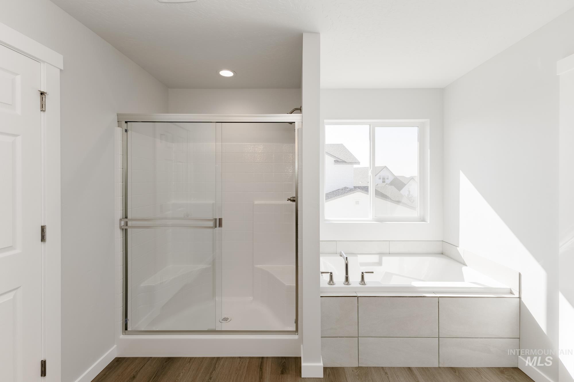 property viewer photo 29