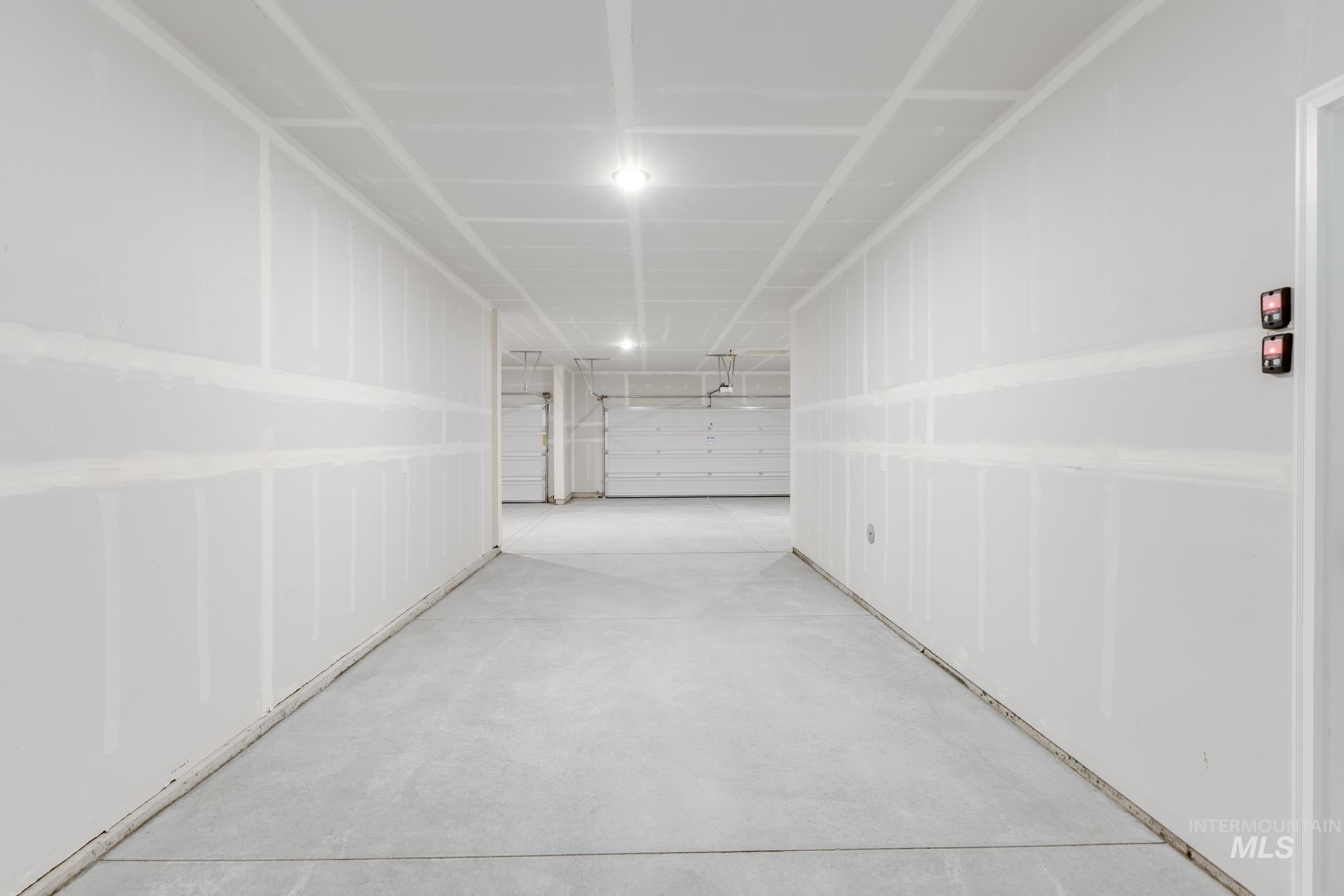 property viewer photo 11