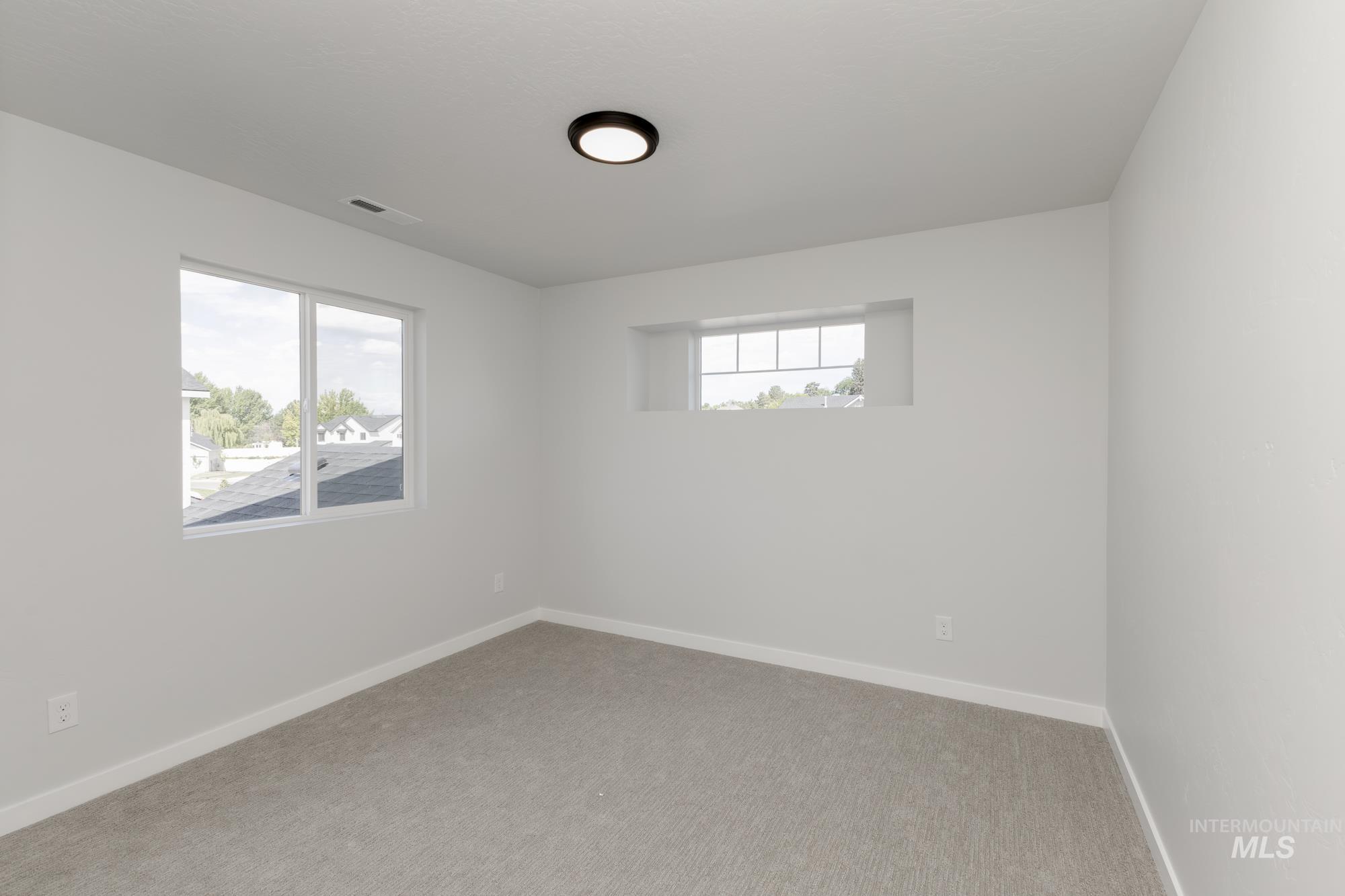 property viewer photo 17