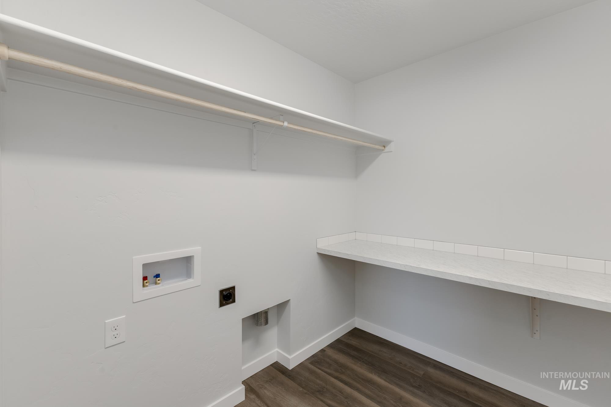 property viewer photo 20