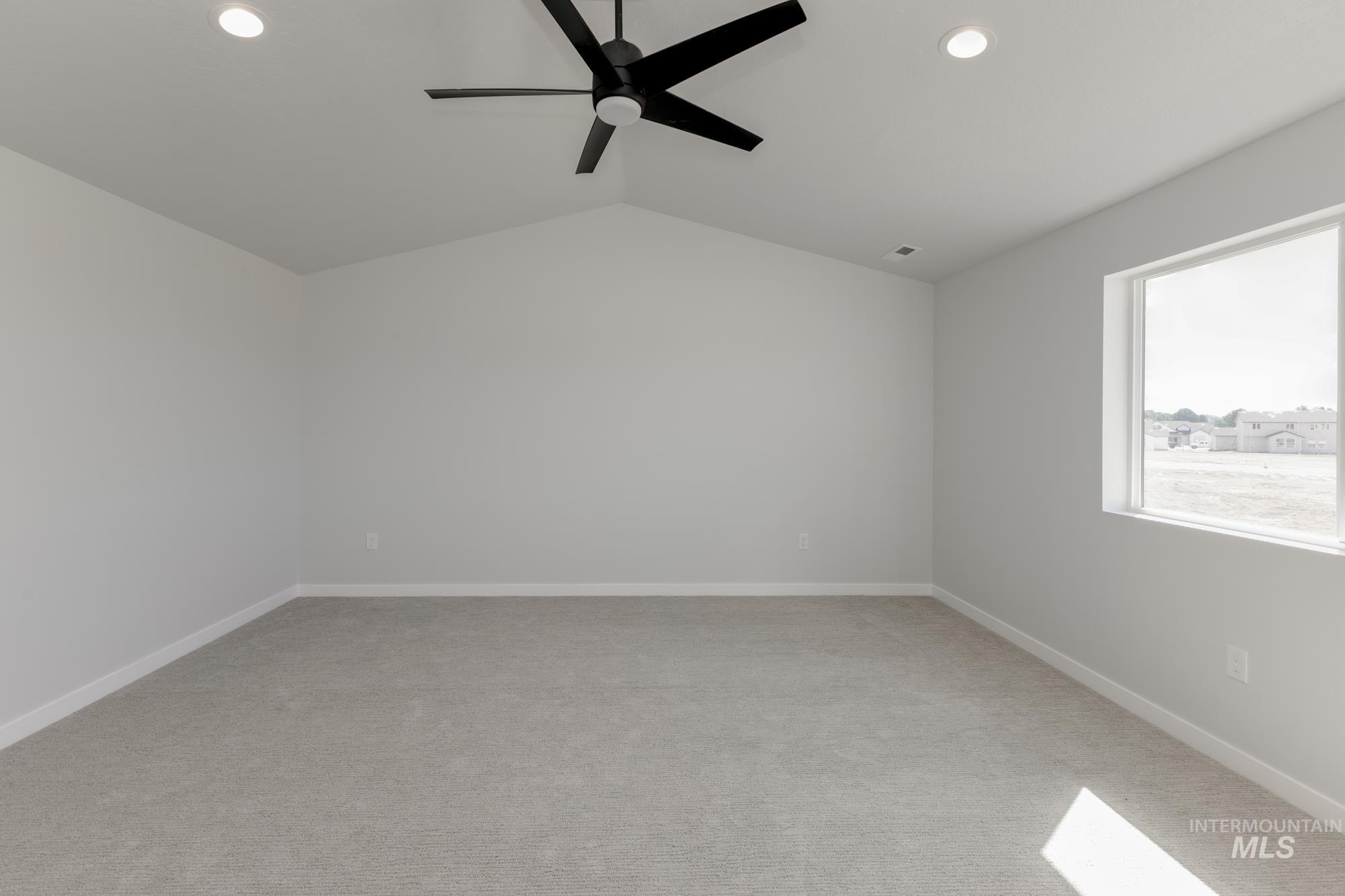 property viewer photo 22