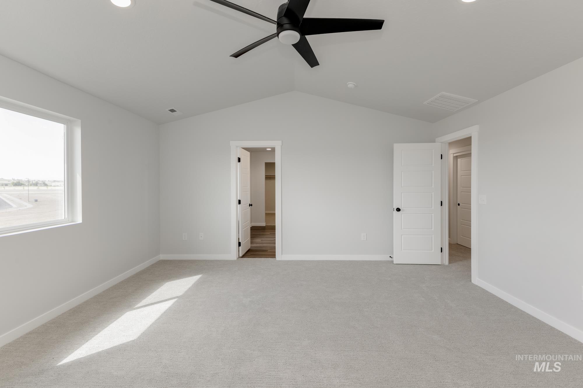 property viewer photo 23