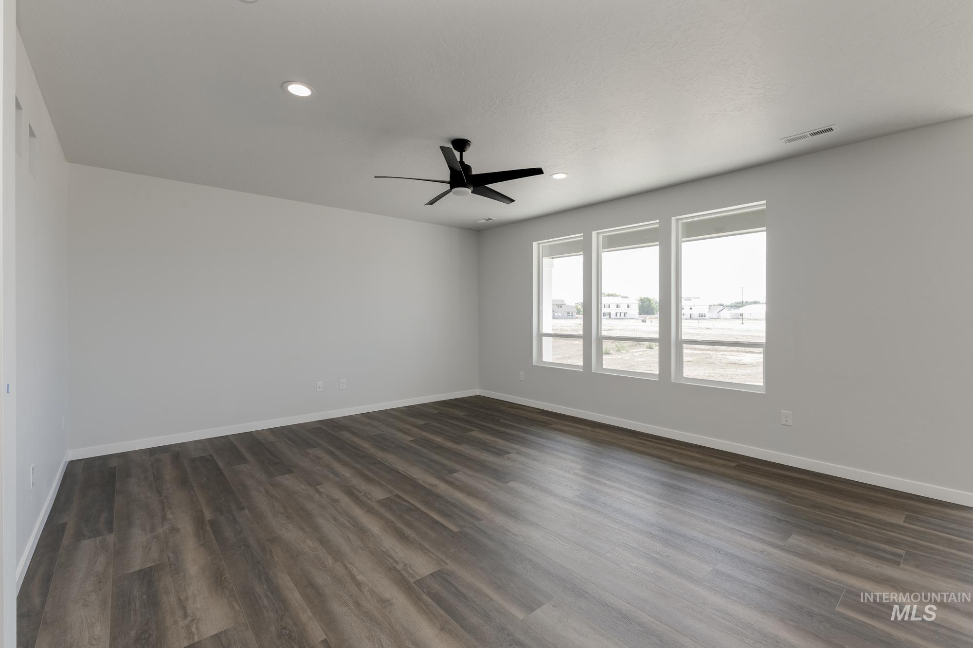 property viewer photo 8