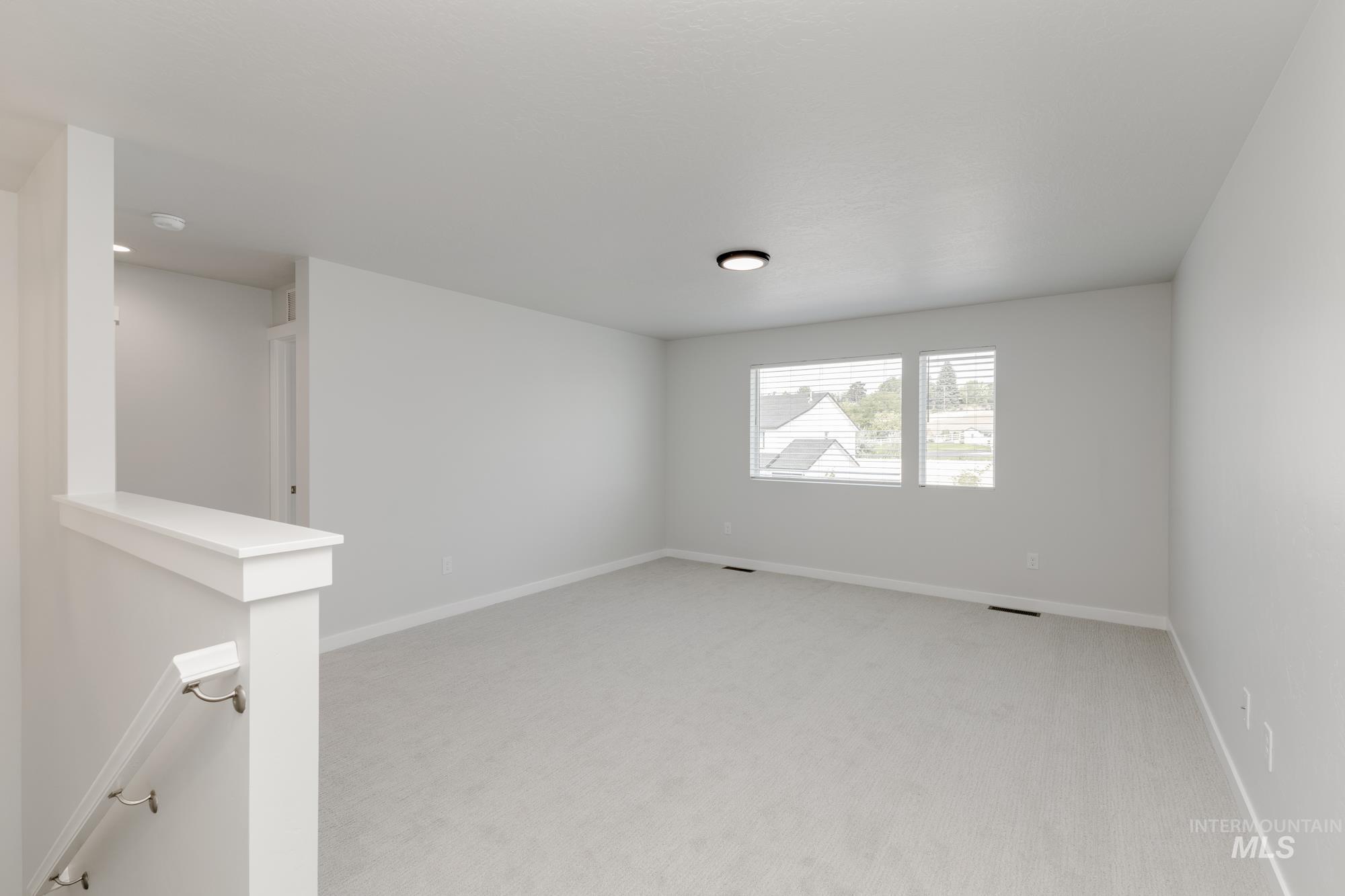 property viewer photo 13