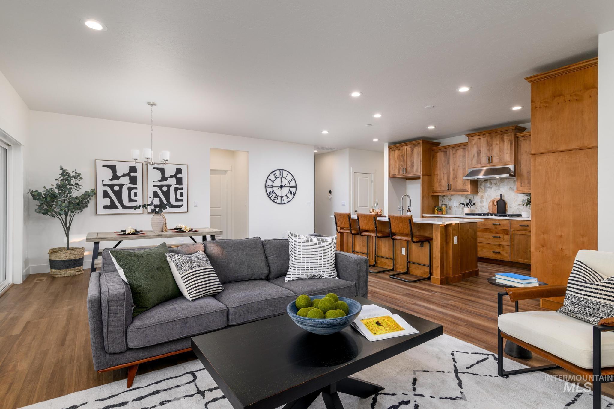 property viewer photo 5