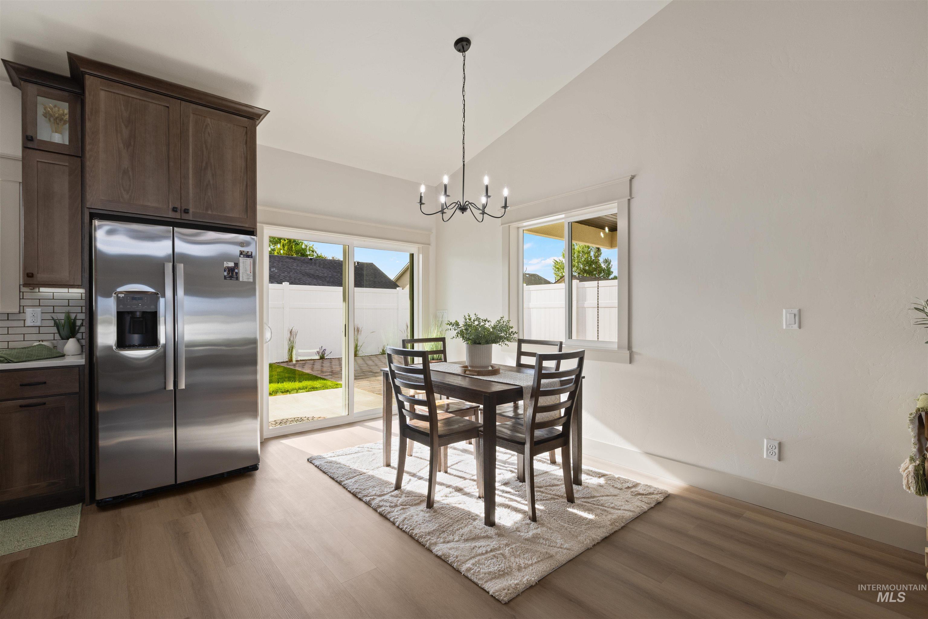 property viewer photo 13