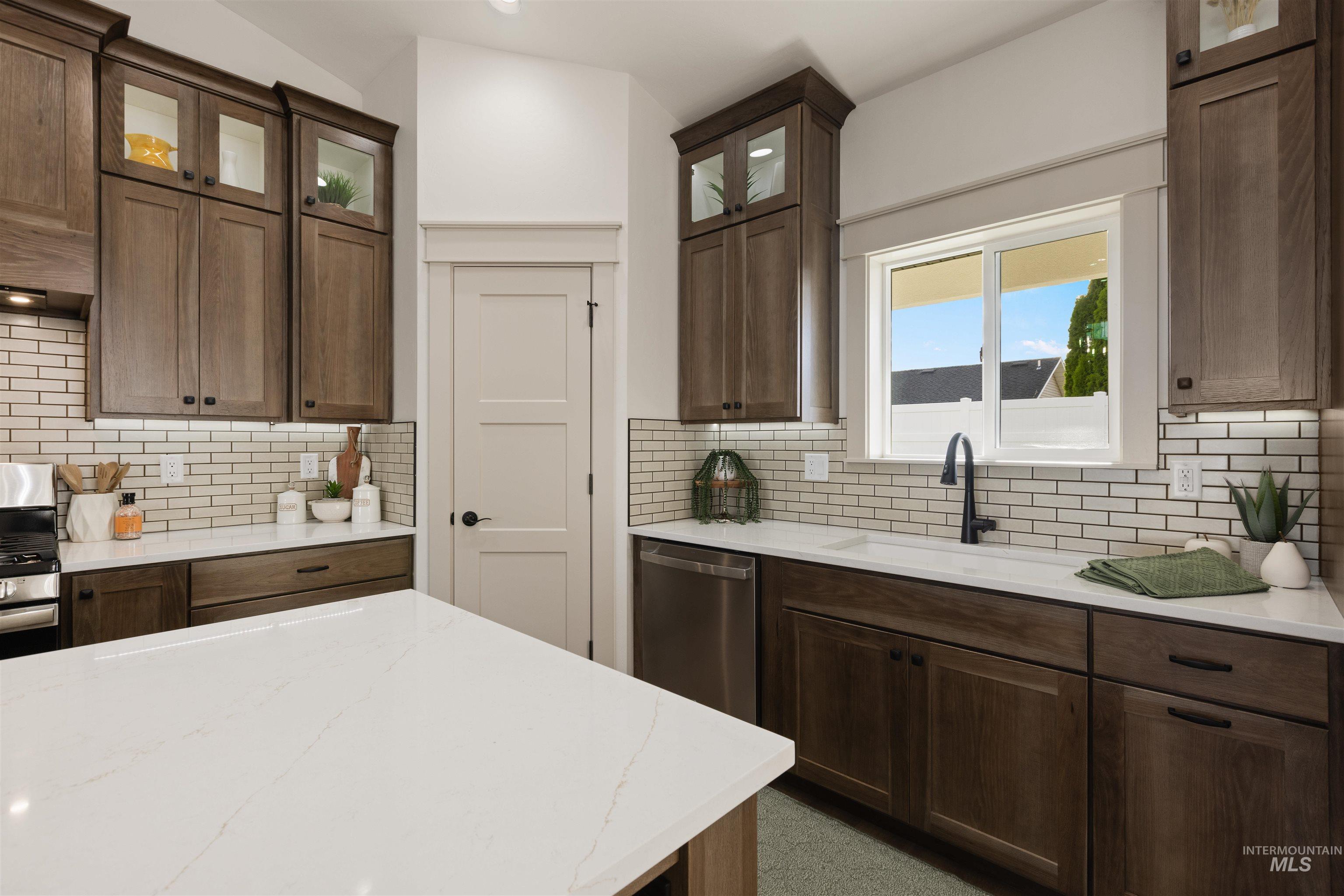 property viewer photo 17