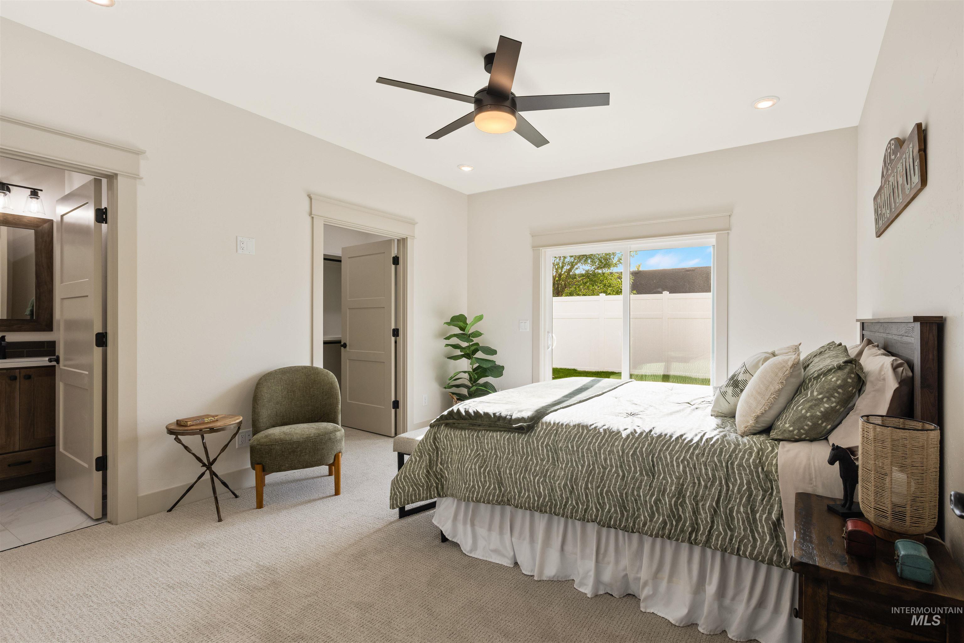 property viewer photo 23