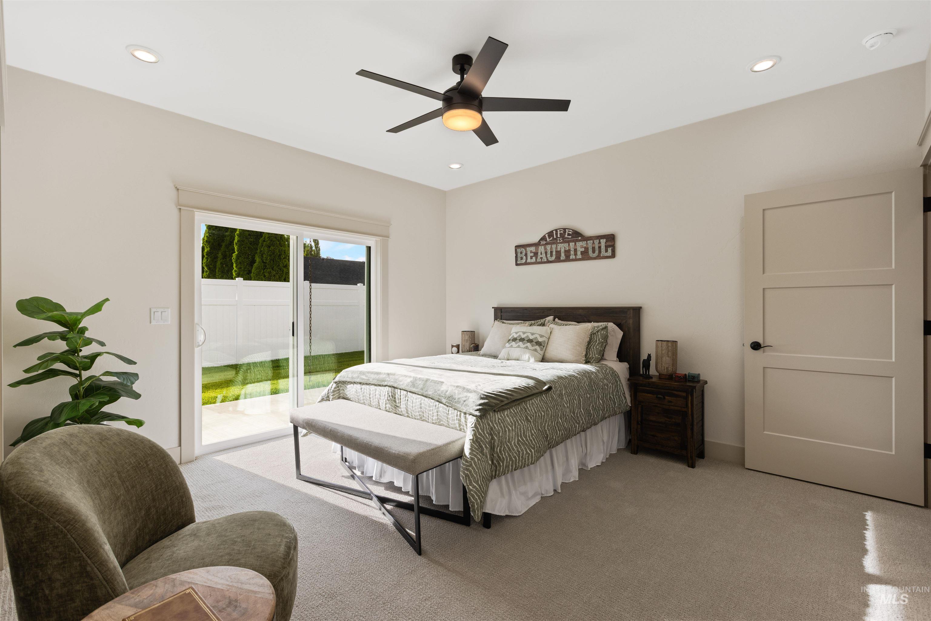 property viewer photo 24