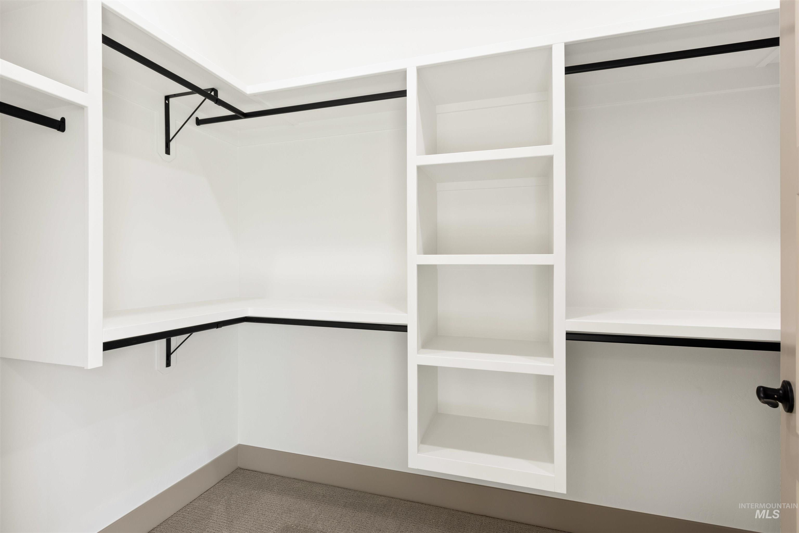 property viewer photo 26