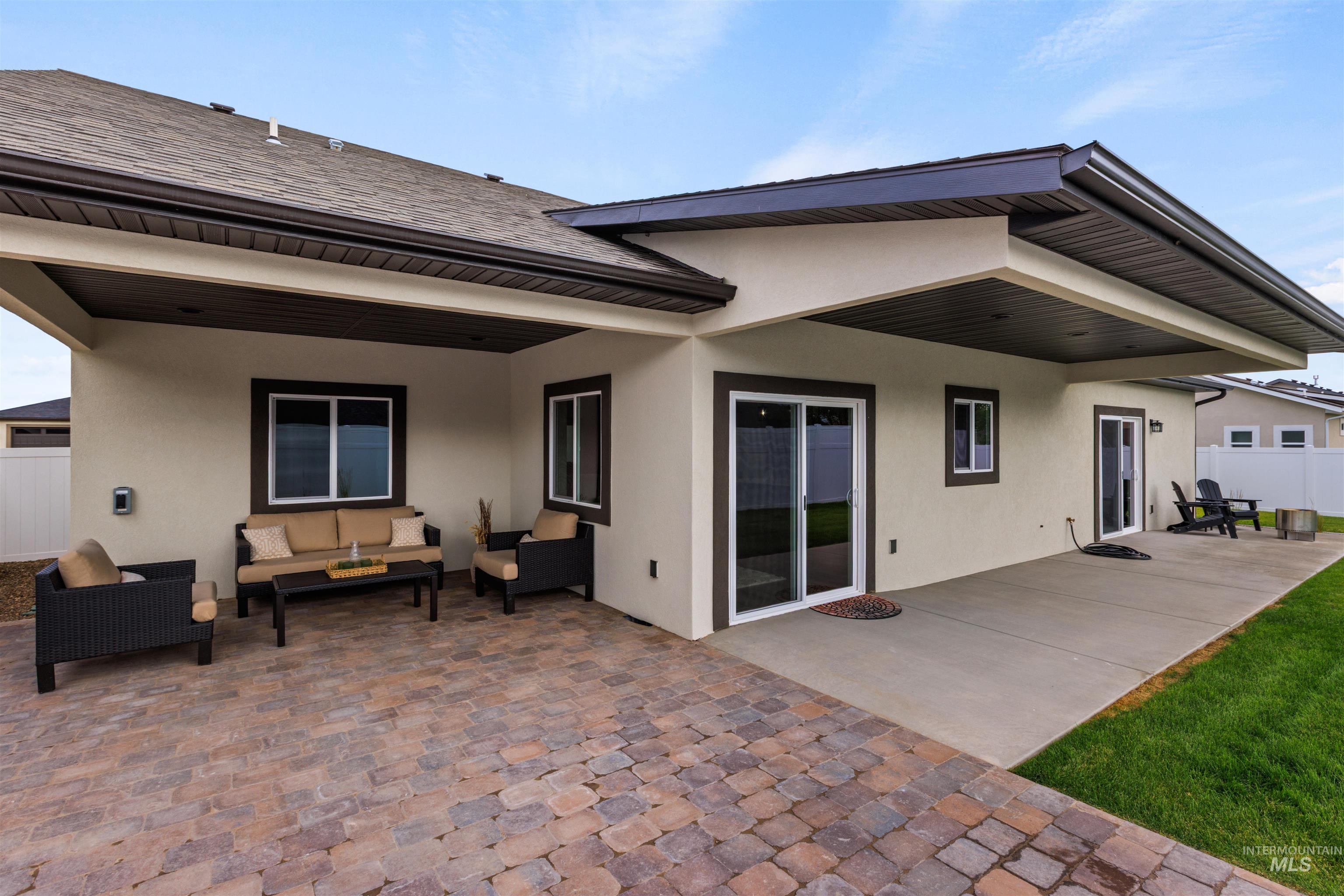 property viewer photo 37